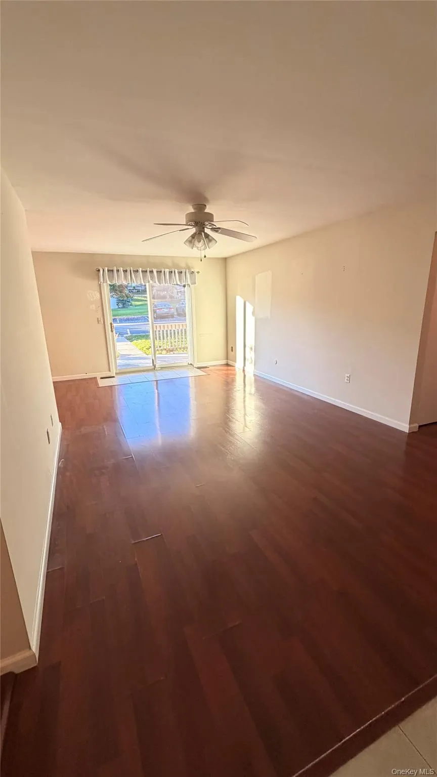 136 Sycamore Drive, Middletown, NY, 2 Bedrooms Bedrooms, 5 Rooms Rooms,2 BathroomsBathrooms,Residential,For Rent,Sycamore,0,1058492 136 Sycamore Drive, Middletown, NY, 2 Bedrooms Bedrooms, 5 Rooms Rooms,2 BathroomsBathrooms,Residential,For Rent,Sycamore,0,1058492