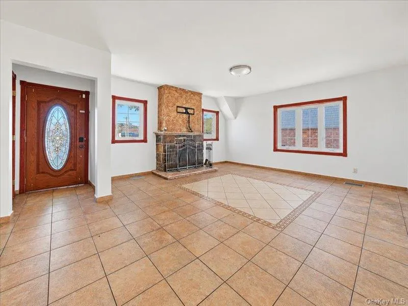 63-19 Everton Street, New York, NY, 4 Bedrooms Bedrooms, 8 Rooms Rooms,3 BathroomsBathrooms,Residential Lease,For Rent,Everton,0,1058495 63-19 Everton Street, New York, NY, 4 Bedrooms Bedrooms, 8 Rooms Rooms,3 BathroomsBathrooms,Residential Lease,For Rent,Everton,0,1058495