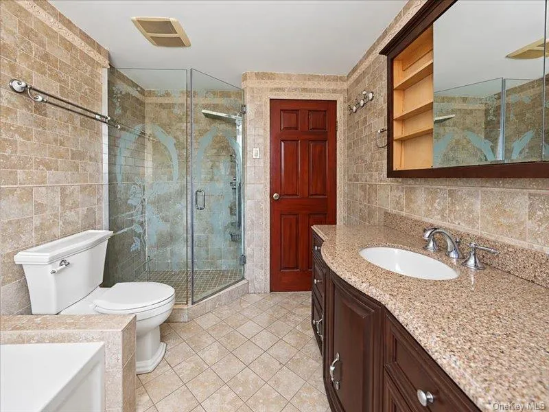 63-19 Everton Street, New York, NY, 4 Bedrooms Bedrooms, 8 Rooms Rooms,3 BathroomsBathrooms,Residential Lease,For Rent,Everton,0,1058495 63-19 Everton Street, New York, NY, 4 Bedrooms Bedrooms, 8 Rooms Rooms,3 BathroomsBathrooms,Residential Lease,For Rent,Everton,0,1058495