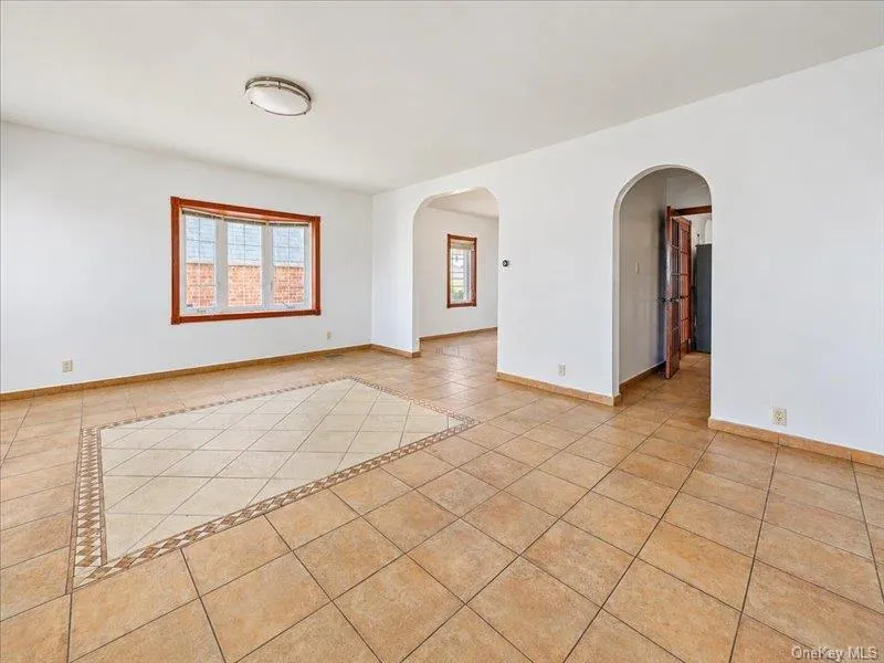 63-19 Everton Street, New York, NY, 4 Bedrooms Bedrooms, 8 Rooms Rooms,3 BathroomsBathrooms,Residential Lease,For Rent,Everton,0,1058495 63-19 Everton Street, New York, NY, 4 Bedrooms Bedrooms, 8 Rooms Rooms,3 BathroomsBathrooms,Residential Lease,For Rent,Everton,0,1058495