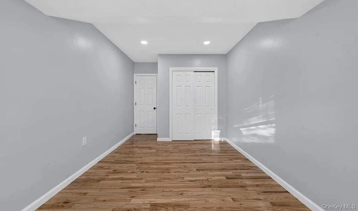 67 Ohio Avenue, Brookhaven, NY, 3 Bedroom Bedrooms, 6 Room Rooms,1 BathroomBathrooms,Residential Lease,For Rent,Ohio Avenue,0,1058511 67 Ohio Avenue, Brookhaven, NY, 3 Bedroom Bedrooms, 6 Room Rooms,1 BathroomBathrooms,Residential Lease,For Rent,Ohio Avenue,0,1058511