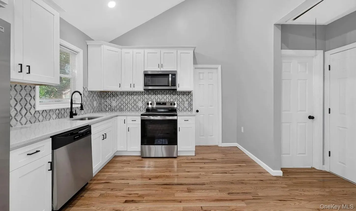 67 Ohio Avenue, Brookhaven, NY, 3 Bedroom Bedrooms, 6 Room Rooms,1 BathroomBathrooms,Residential Lease,For Rent,Ohio Avenue,0,1058511 67 Ohio Avenue, Brookhaven, NY, 3 Bedroom Bedrooms, 6 Room Rooms,1 BathroomBathrooms,Residential Lease,For Rent,Ohio Avenue,0,1058511