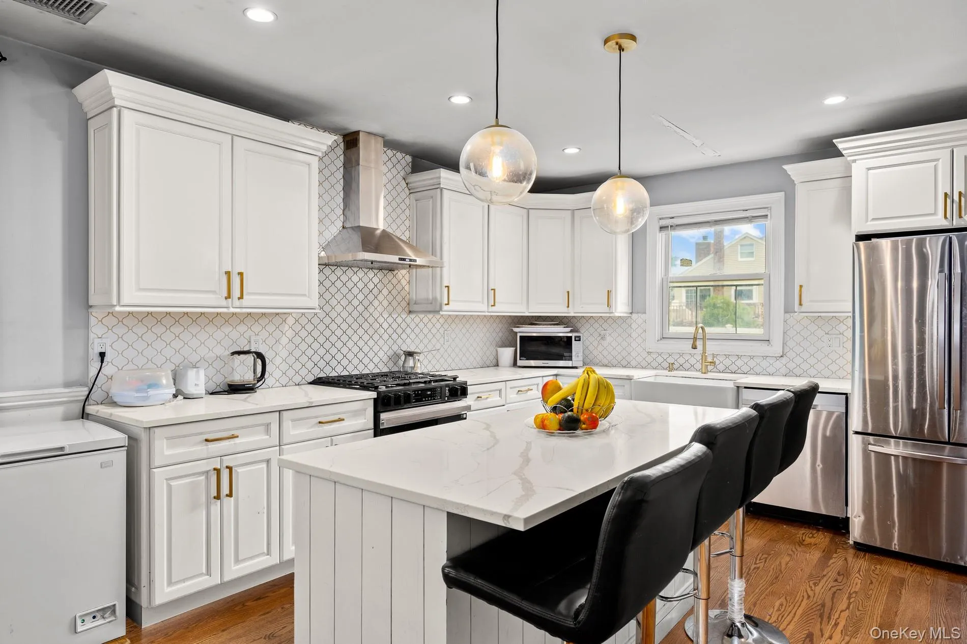 77 Kenny Avenue, Hempstead, NY, 4 Bedrooms Bedrooms, 9 Rooms Rooms,3 BathroomsBathrooms,Residential,For Rent,Kenny,0,1058514 77 Kenny Avenue, Hempstead, NY, 4 Bedrooms Bedrooms, 9 Rooms Rooms,3 BathroomsBathrooms,Residential,For Rent,Kenny,0,1058514