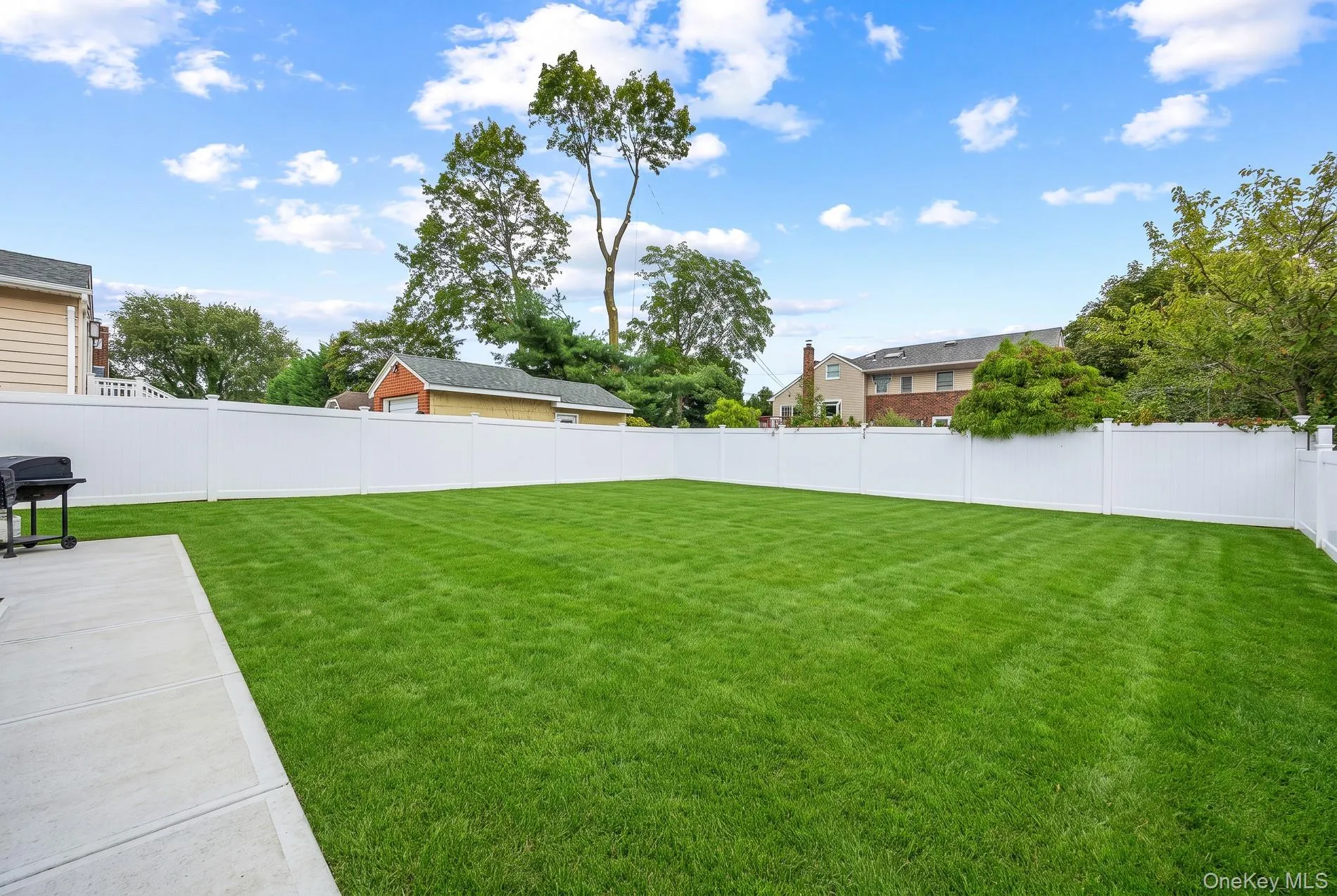 77 Kenny Avenue, Hempstead, NY, 4 Bedrooms Bedrooms, 9 Rooms Rooms,3 BathroomsBathrooms,Residential,For Rent,Kenny,0,1058514 77 Kenny Avenue, Hempstead, NY, 4 Bedrooms Bedrooms, 9 Rooms Rooms,3 BathroomsBathrooms,Residential,For Rent,Kenny,0,1058514