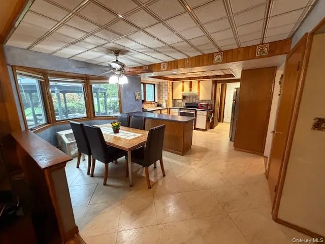 2338 Locust Avenue, Islip, NY, 4 Bedrooms Bedrooms, 9 Rooms Rooms,2 BathroomsBathrooms,Residential,For Rent,Locust,0,1058515 2338 Locust Avenue, Islip, NY, 4 Bedrooms Bedrooms, 9 Rooms Rooms,2 BathroomsBathrooms,Residential,For Rent,Locust,0,1058515