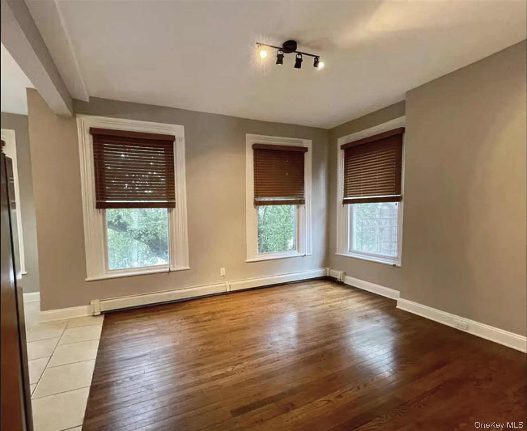 81 Cannon Street, Poughkeepsie, NY, 1 Bedroom Bedrooms, 3 Room Rooms,1 BathroomBathrooms,Residential Lease,For Rent,Cannon,0,1058517 81 Cannon Street, Poughkeepsie, NY, 1 Bedroom Bedrooms, 3 Room Rooms,1 BathroomBathrooms,Residential Lease,For Rent,Cannon,0,1058517