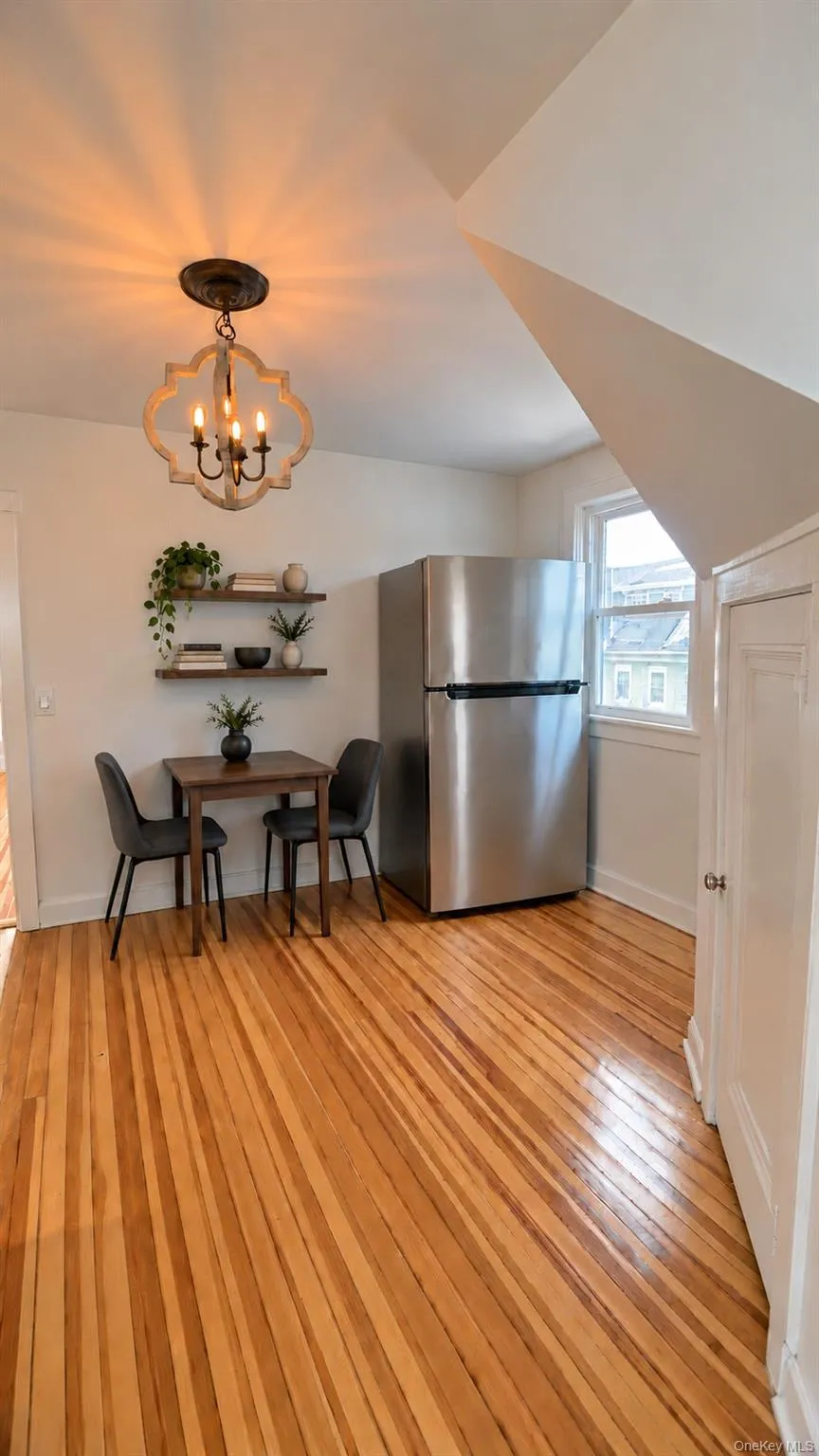 127 Maple Avenue, Rye City, NY, 1 Bedroom Bedrooms, 4 Room Rooms,1 BathroomBathrooms,Residential Lease,For Rent,Maple,0,1058518 127 Maple Avenue, Rye City, NY, 1 Bedroom Bedrooms, 4 Room Rooms,1 BathroomBathrooms,Residential Lease,For Rent,Maple,0,1058518