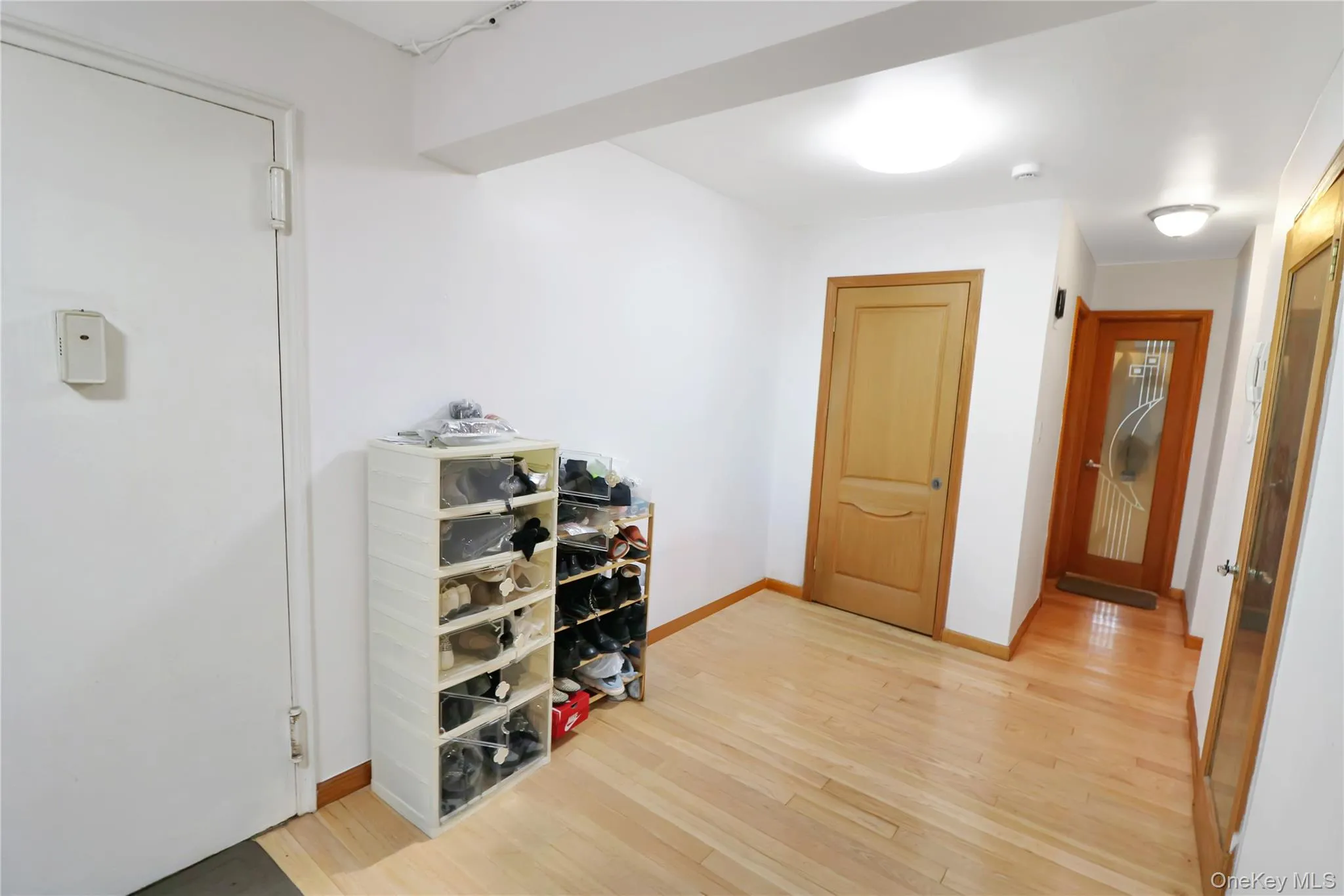 4125 Kissena Boulevard, New York, NY, 2 Bedrooms Bedrooms, 5 Rooms Rooms,1 BathroomBathrooms,Residential,For Rent,Kissena,0,1058532 4125 Kissena Boulevard, New York, NY, 2 Bedrooms Bedrooms, 5 Rooms Rooms,1 BathroomBathrooms,Residential,For Rent,Kissena,0,1058532