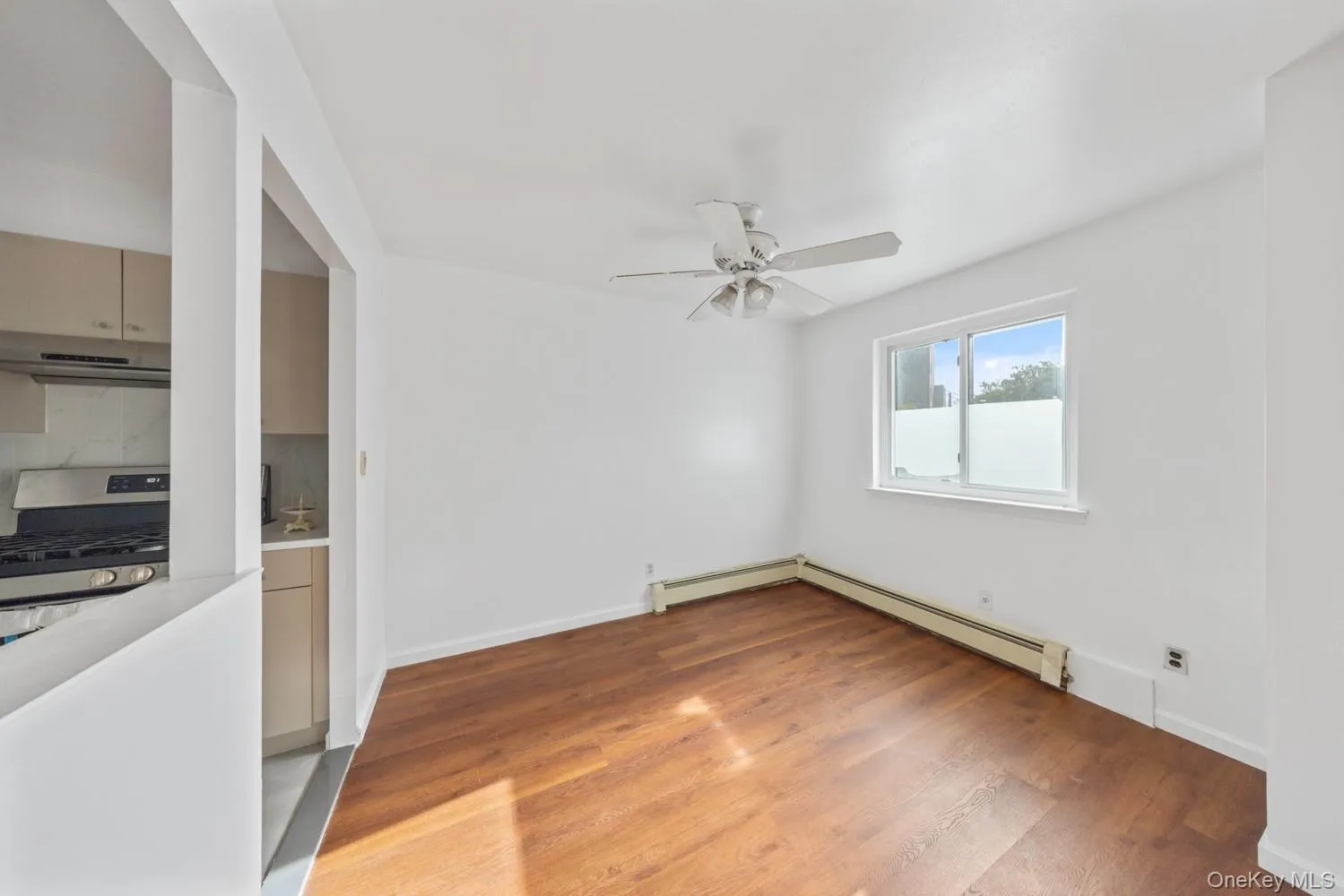 8731 57th Road, New York, NY, 3 Bedroom Bedrooms, 7 Room Rooms,2 BathroomBathrooms,Residential Lease,For Rent,57th,0,1058533 8731 57th Road, New York, NY, 3 Bedroom Bedrooms, 7 Room Rooms,2 BathroomBathrooms,Residential Lease,For Rent,57th,0,1058533