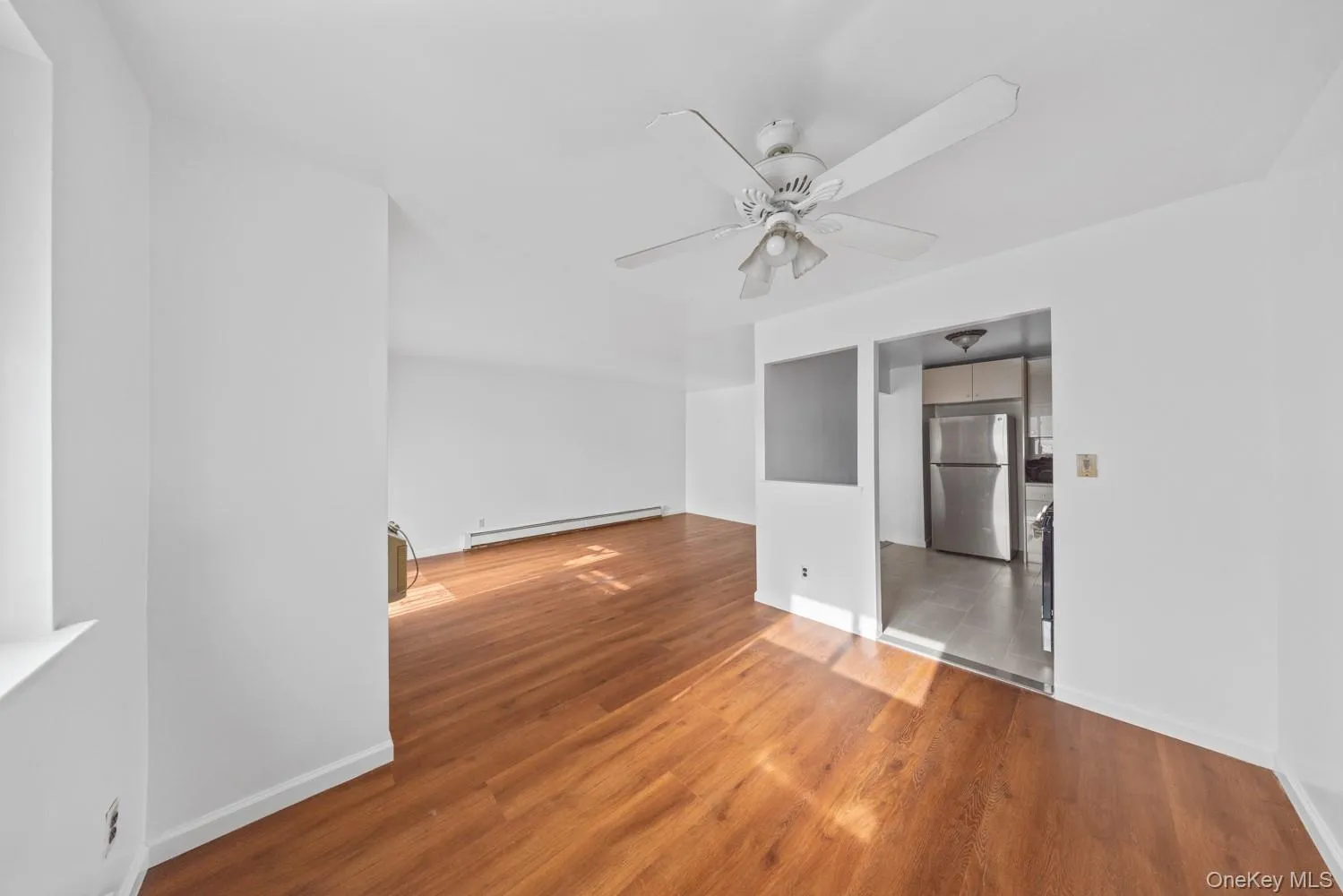 8731 57th Road, New York, NY, 3 Bedroom Bedrooms, 7 Room Rooms,2 BathroomBathrooms,Residential Lease,For Rent,57th,0,1058533 8731 57th Road, New York, NY, 3 Bedroom Bedrooms, 7 Room Rooms,2 BathroomBathrooms,Residential Lease,For Rent,57th,0,1058533