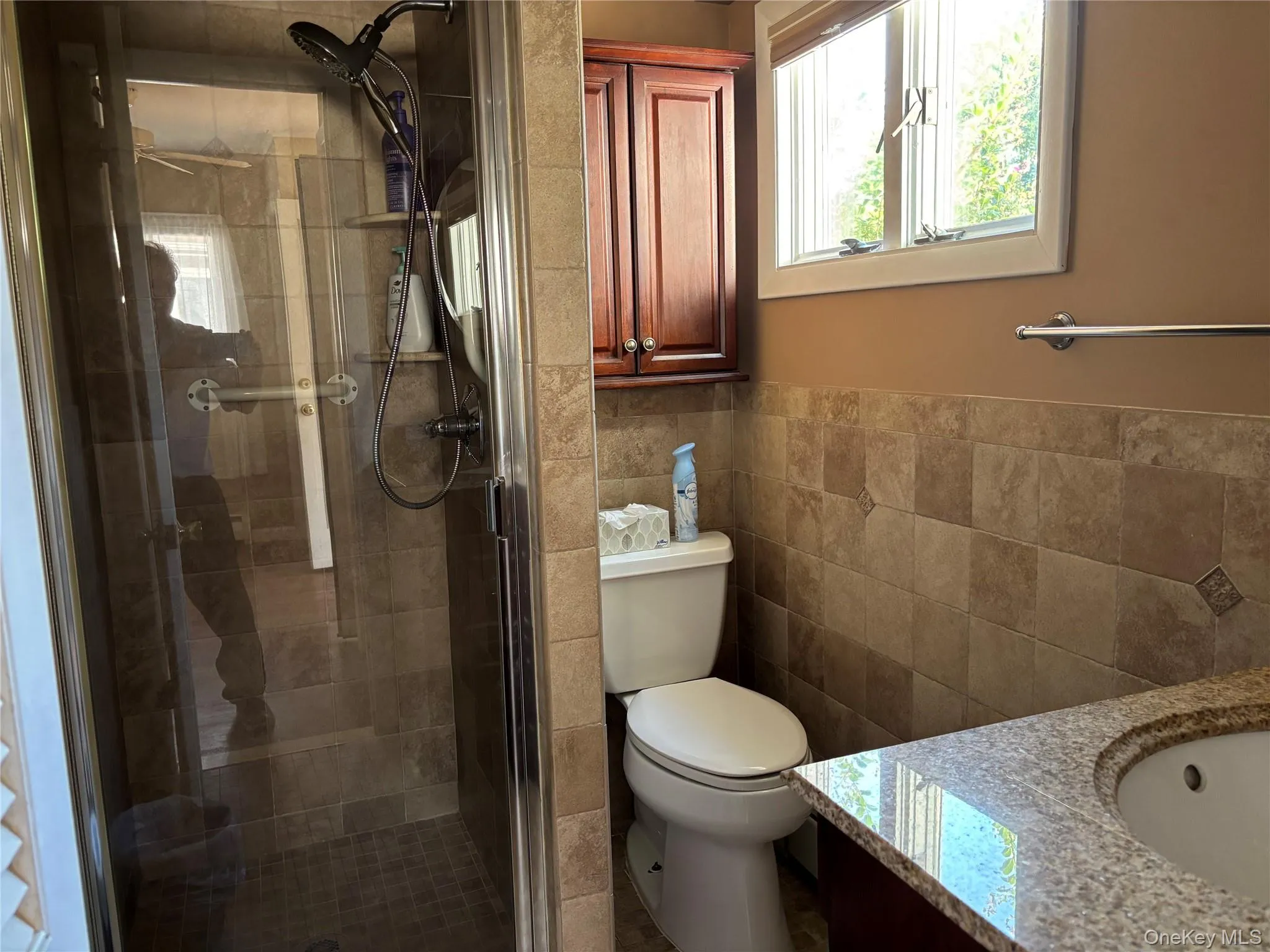 8 Walnut Place, Babylon, NY, 3 Bedrooms Bedrooms, 7 Rooms Rooms,2 BathroomsBathrooms,Residential,For Rent,Walnut,0,1058538 8 Walnut Place, Babylon, NY, 3 Bedrooms Bedrooms, 7 Rooms Rooms,2 BathroomsBathrooms,Residential,For Rent,Walnut,0,1058538