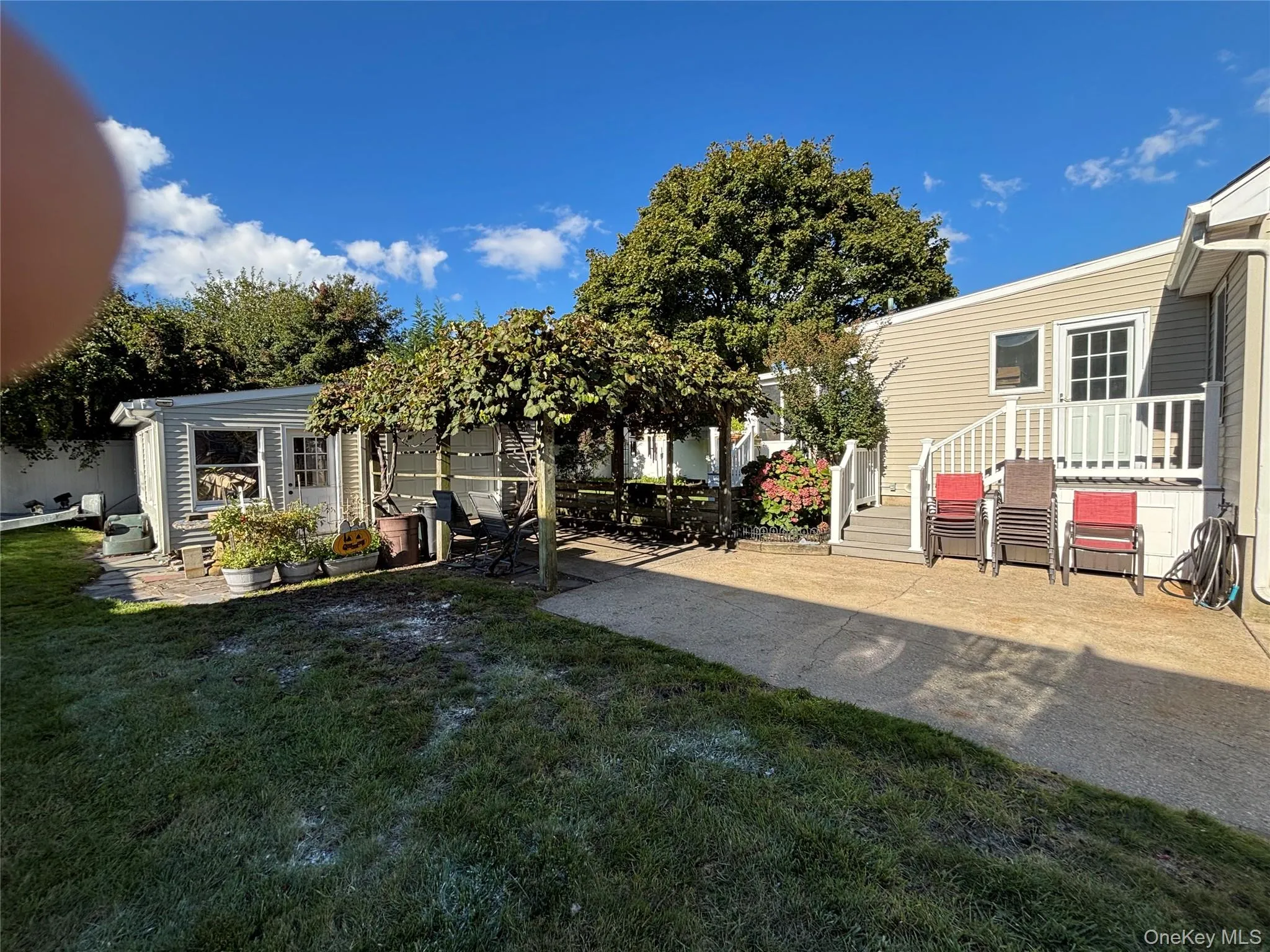 8 Walnut Place, Babylon, NY, 3 Bedrooms Bedrooms, 7 Rooms Rooms,2 BathroomsBathrooms,Residential,For Rent,Walnut,0,1058538 8 Walnut Place, Babylon, NY, 3 Bedrooms Bedrooms, 7 Rooms Rooms,2 BathroomsBathrooms,Residential,For Rent,Walnut,0,1058538