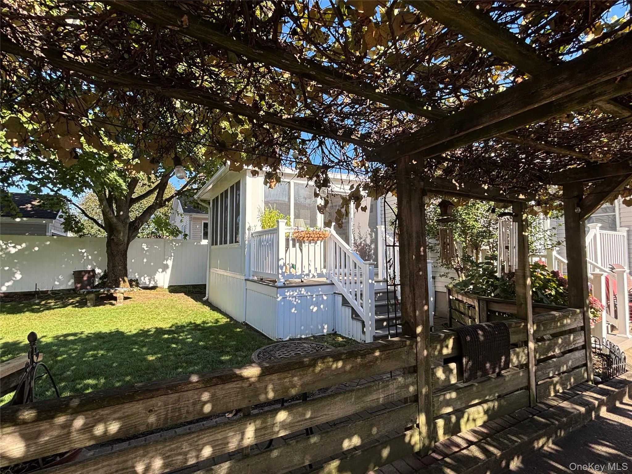 8 Walnut Place, Babylon, NY, 3 Bedrooms Bedrooms, 7 Rooms Rooms,2 BathroomsBathrooms,Residential,For Rent,Walnut,0,1058538 8 Walnut Place, Babylon, NY, 3 Bedrooms Bedrooms, 7 Rooms Rooms,2 BathroomsBathrooms,Residential,For Rent,Walnut,0,1058538