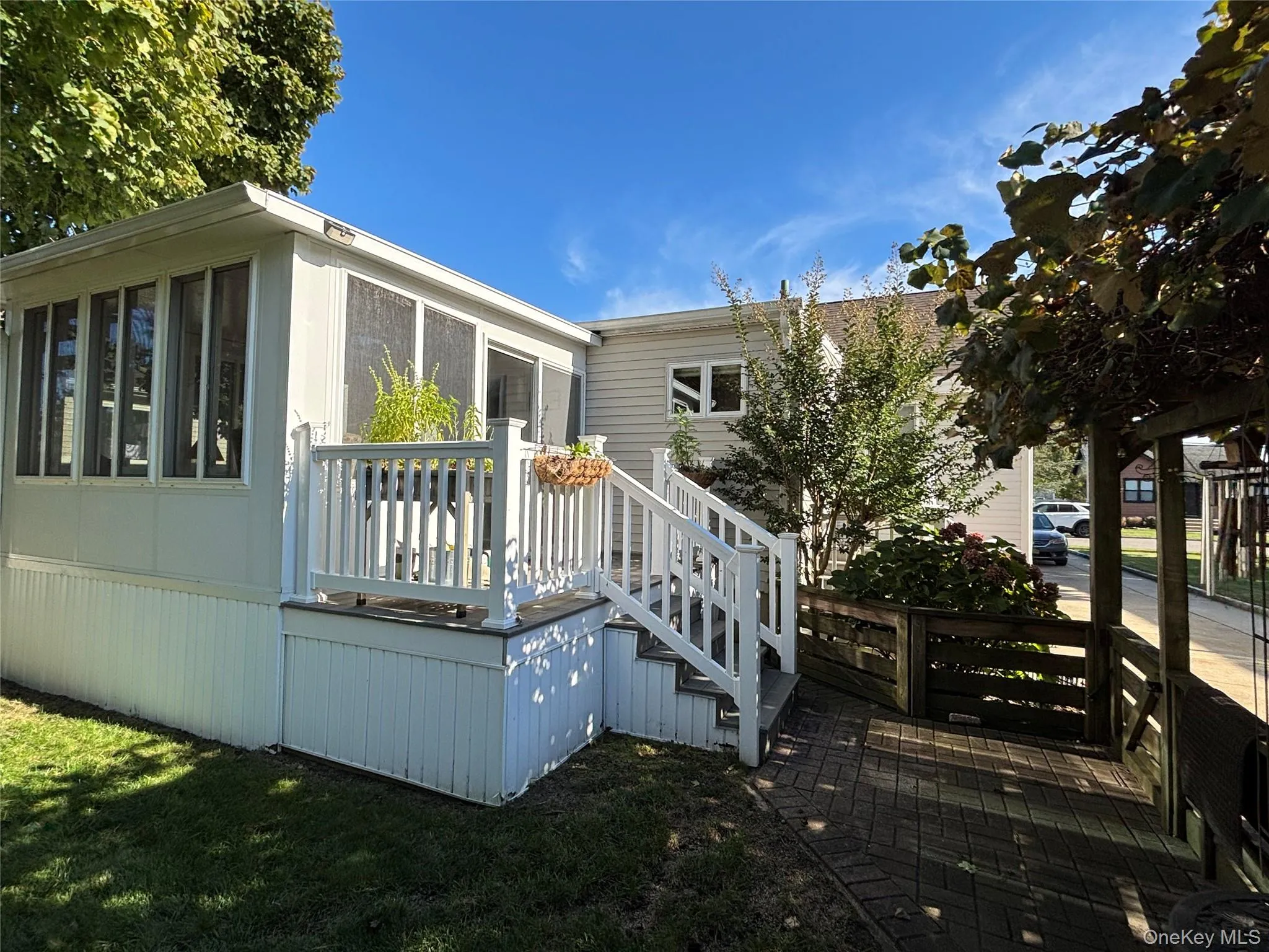 8 Walnut Place, Babylon, NY, 3 Bedrooms Bedrooms, 7 Rooms Rooms,2 BathroomsBathrooms,Residential,For Rent,Walnut,0,1058538 8 Walnut Place, Babylon, NY, 3 Bedrooms Bedrooms, 7 Rooms Rooms,2 BathroomsBathrooms,Residential,For Rent,Walnut,0,1058538