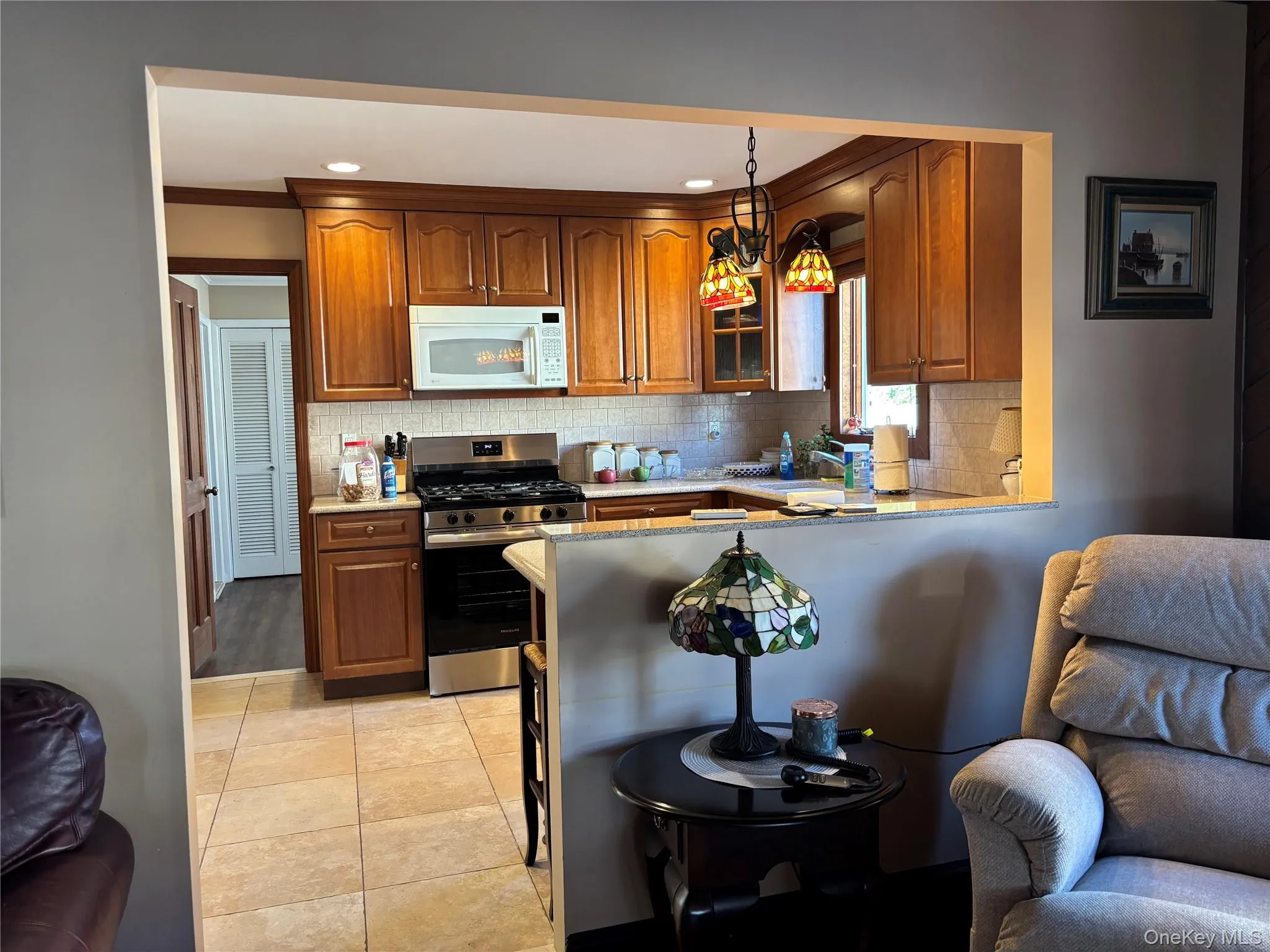 8 Walnut Place, Babylon, NY, 3 Bedrooms Bedrooms, 7 Rooms Rooms,2 BathroomsBathrooms,Residential,For Rent,Walnut,0,1058538 8 Walnut Place, Babylon, NY, 3 Bedrooms Bedrooms, 7 Rooms Rooms,2 BathroomsBathrooms,Residential,For Rent,Walnut,0,1058538