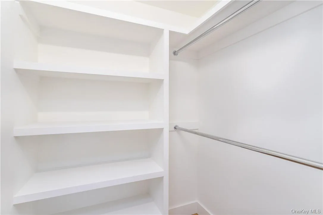 121 Fisher Avenue, White Plains, NY, 3 Bedroom Bedrooms, 8 Room Rooms,3 BathroomBathrooms,Residential Lease,For Rent,Fisher,0,1058546 121 Fisher Avenue, White Plains, NY, 3 Bedroom Bedrooms, 8 Room Rooms,3 BathroomBathrooms,Residential Lease,For Rent,Fisher,0,1058546
