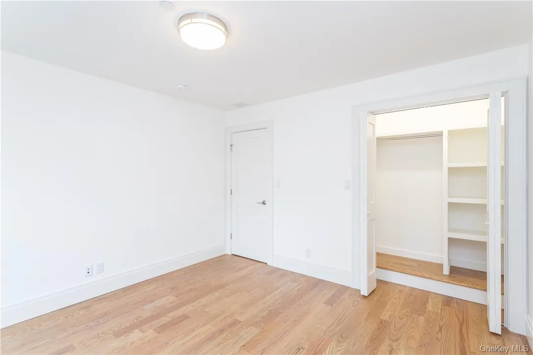 121 Fisher Avenue, White Plains, NY, 3 Bedroom Bedrooms, 8 Room Rooms,3 BathroomBathrooms,Residential Lease,For Rent,Fisher,0,1058546 121 Fisher Avenue, White Plains, NY, 3 Bedroom Bedrooms, 8 Room Rooms,3 BathroomBathrooms,Residential Lease,For Rent,Fisher,0,1058546