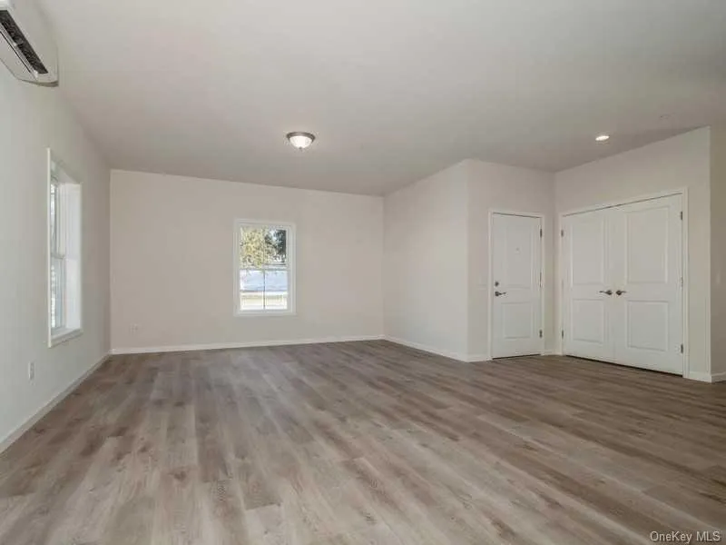 4 SOUTH HILLS Way, Poughkeepsie (town), NY, 2 Bedroom Bedrooms, 4 Room Rooms,2 BathroomBathrooms,Residential Lease,For Rent,SOUTH HILLS,0,1058549 4 SOUTH HILLS Way, Poughkeepsie (town), NY, 2 Bedroom Bedrooms, 4 Room Rooms,2 BathroomBathrooms,Residential Lease,For Rent,SOUTH HILLS,0,1058549