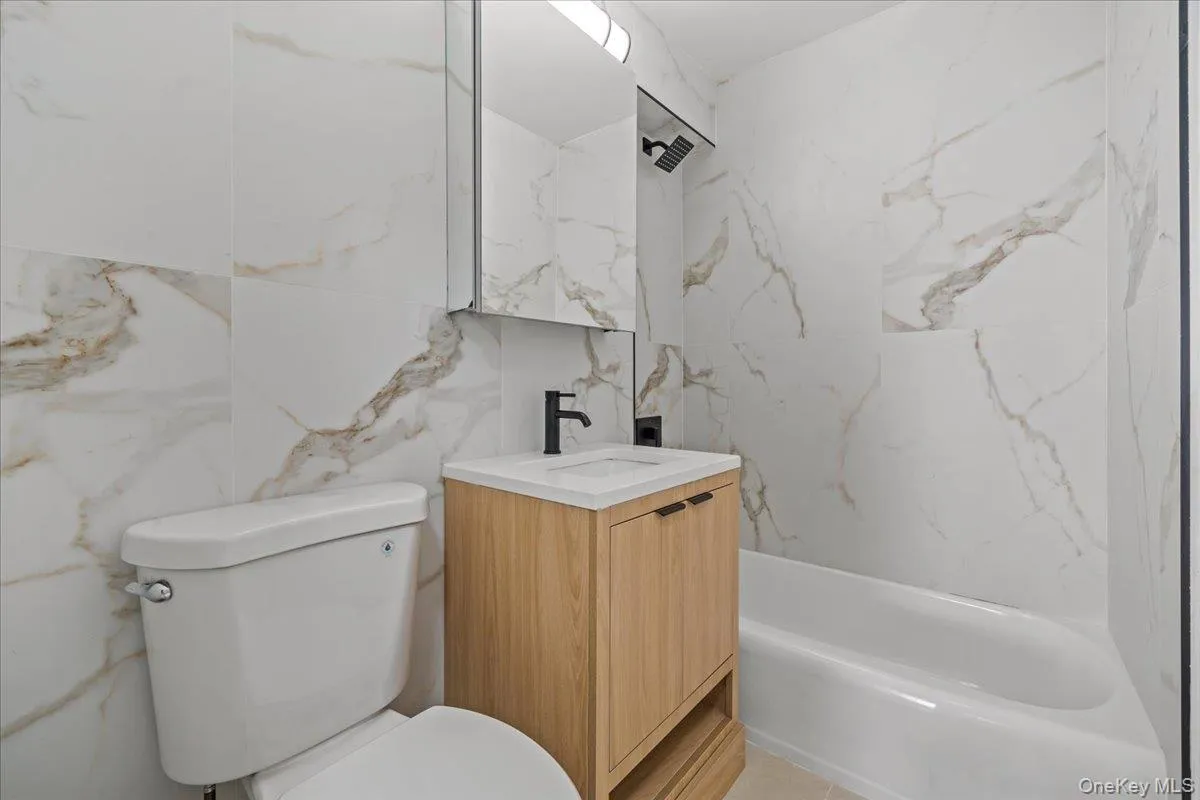 5800 Arlington Avenue, New York, NY, 1 Bedroom Bedrooms, 4 Rooms Rooms,1 BathroomBathrooms,Residential,For Rent,Arlington,0,1058552 5800 Arlington Avenue, New York, NY, 1 Bedroom Bedrooms, 4 Rooms Rooms,1 BathroomBathrooms,Residential,For Rent,Arlington,0,1058552