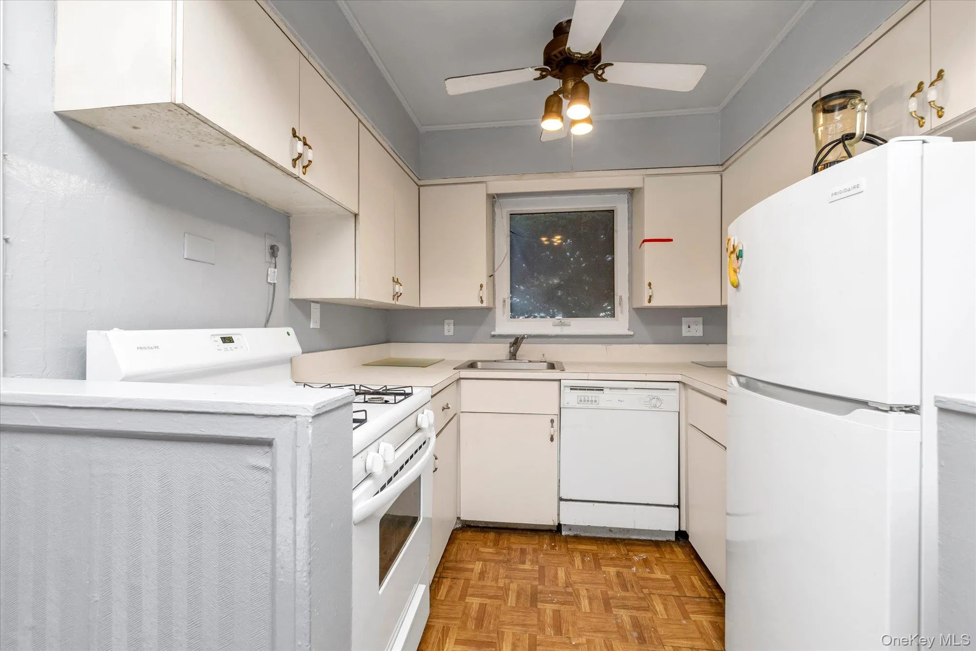328 Glen Road, Hempstead, NY, 3 Bedrooms Bedrooms, 6 Rooms Rooms,1 BathroomBathrooms,Residential,For Rent,Glen,0,1058555 328 Glen Road, Hempstead, NY, 3 Bedrooms Bedrooms, 6 Rooms Rooms,1 BathroomBathrooms,Residential,For Rent,Glen,0,1058555