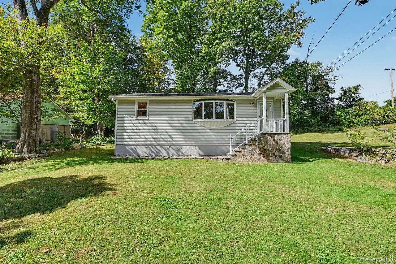 10 Palisades Road, Patterson, NY, 2 Bedrooms Bedrooms, 5 Rooms Rooms,1 BathroomBathrooms,Residential,For Rent,Palisades,0,1058563 10 Palisades Road, Patterson, NY, 2 Bedrooms Bedrooms, 5 Rooms Rooms,1 BathroomBathrooms,Residential,For Rent,Palisades,0,1058563