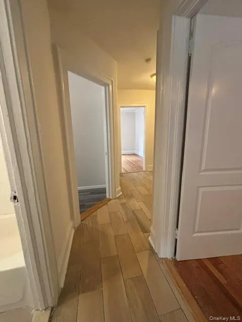 40 Oakwood Road, Huntington, NY, 2 Bedroom Bedrooms, 3 Room Rooms,1 BathroomBathrooms,Residential Lease,For Rent,Oakwood,0,1058564 40 Oakwood Road, Huntington, NY, 2 Bedroom Bedrooms, 3 Room Rooms,1 BathroomBathrooms,Residential Lease,For Rent,Oakwood,0,1058564