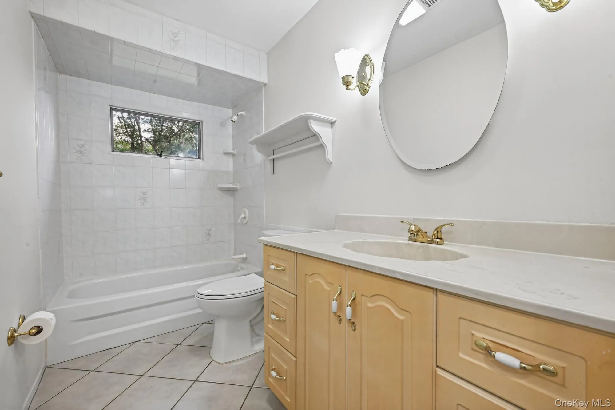 3 Alamo Drive, Brookhaven, NY, 3 Bedrooms Bedrooms, 6 Rooms Rooms,1 BathroomBathrooms,Residential,For Rent,Alamo,0,1058567 3 Alamo Drive, Brookhaven, NY, 3 Bedrooms Bedrooms, 6 Rooms Rooms,1 BathroomBathrooms,Residential,For Rent,Alamo,0,1058567