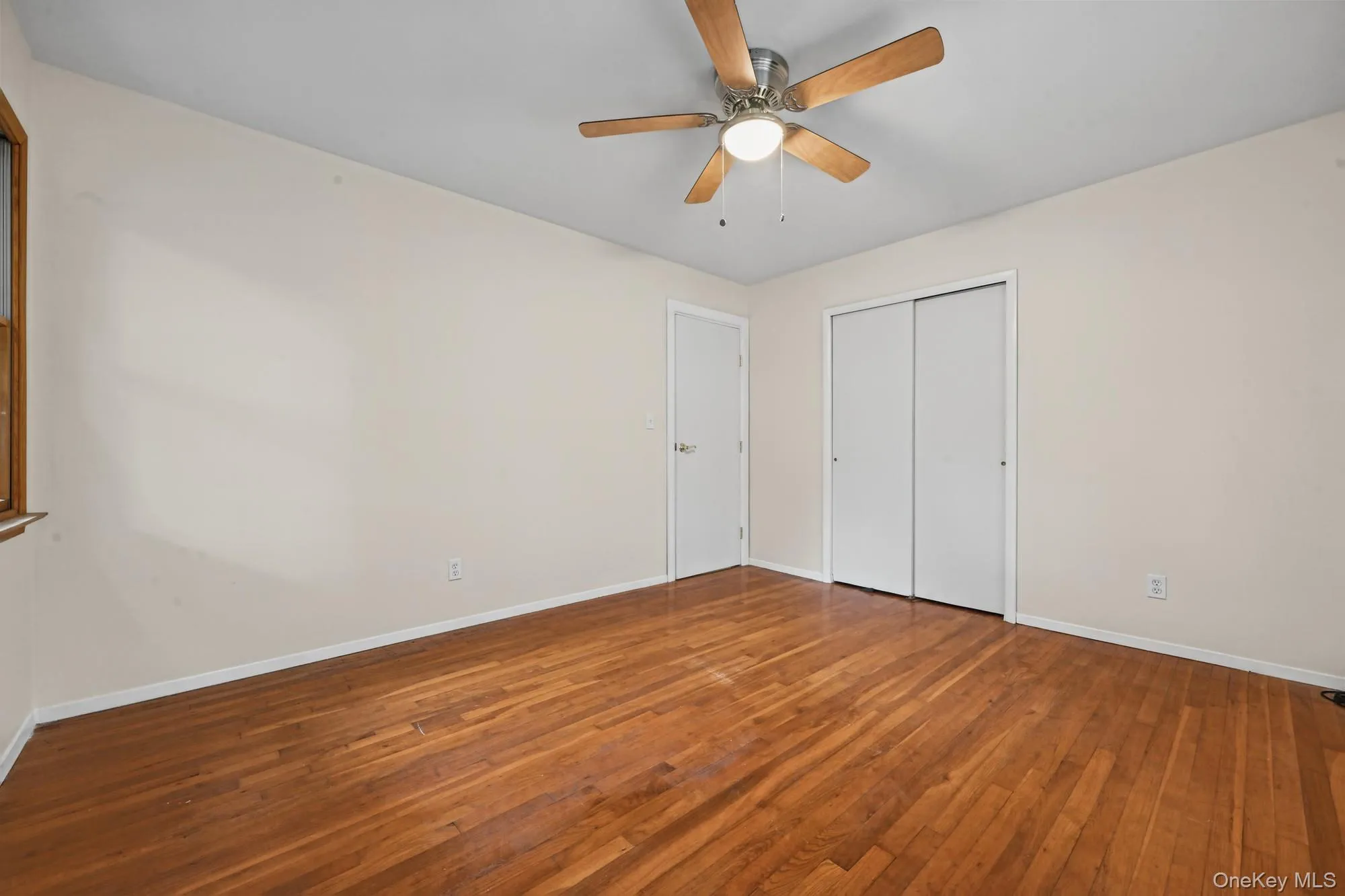 3 Alamo Drive, Brookhaven, NY, 3 Bedrooms Bedrooms, 6 Rooms Rooms,1 BathroomBathrooms,Residential,For Rent,Alamo,0,1058567 3 Alamo Drive, Brookhaven, NY, 3 Bedrooms Bedrooms, 6 Rooms Rooms,1 BathroomBathrooms,Residential,For Rent,Alamo,0,1058567