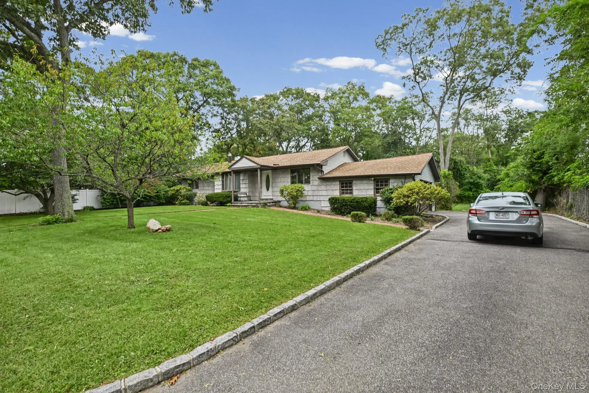 3 Alamo Drive, Brookhaven, NY, 3 Bedrooms Bedrooms, 6 Rooms Rooms,1 BathroomBathrooms,Residential,For Rent,Alamo,0,1058567 3 Alamo Drive, Brookhaven, NY, 3 Bedrooms Bedrooms, 6 Rooms Rooms,1 BathroomBathrooms,Residential,For Rent,Alamo,0,1058567