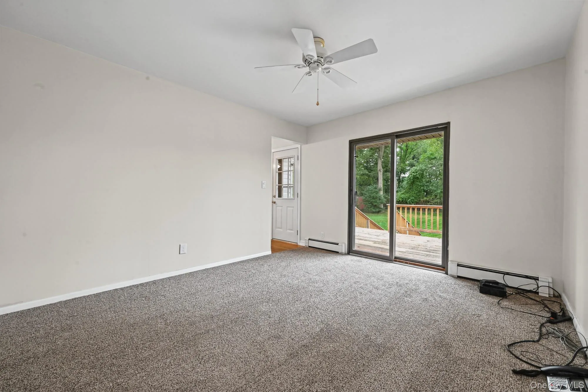 3 Alamo Drive, Brookhaven, NY, 3 Bedrooms Bedrooms, 6 Rooms Rooms,1 BathroomBathrooms,Residential,For Rent,Alamo,0,1058567 3 Alamo Drive, Brookhaven, NY, 3 Bedrooms Bedrooms, 6 Rooms Rooms,1 BathroomBathrooms,Residential,For Rent,Alamo,0,1058567
