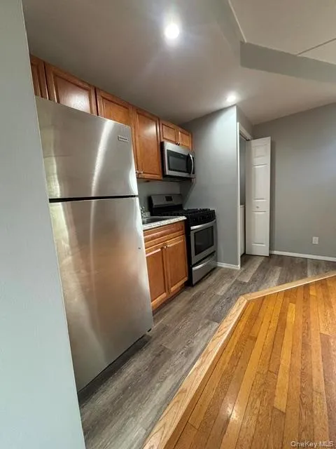 25 Knollwood Avenue, Huntington, NY, 1 Bedroom Bedrooms, 2 Room Rooms,1 BathroomBathrooms,Residential Lease,For Rent,Knollwood,0,1058568 25 Knollwood Avenue, Huntington, NY, 1 Bedroom Bedrooms, 2 Room Rooms,1 BathroomBathrooms,Residential Lease,For Rent,Knollwood,0,1058568