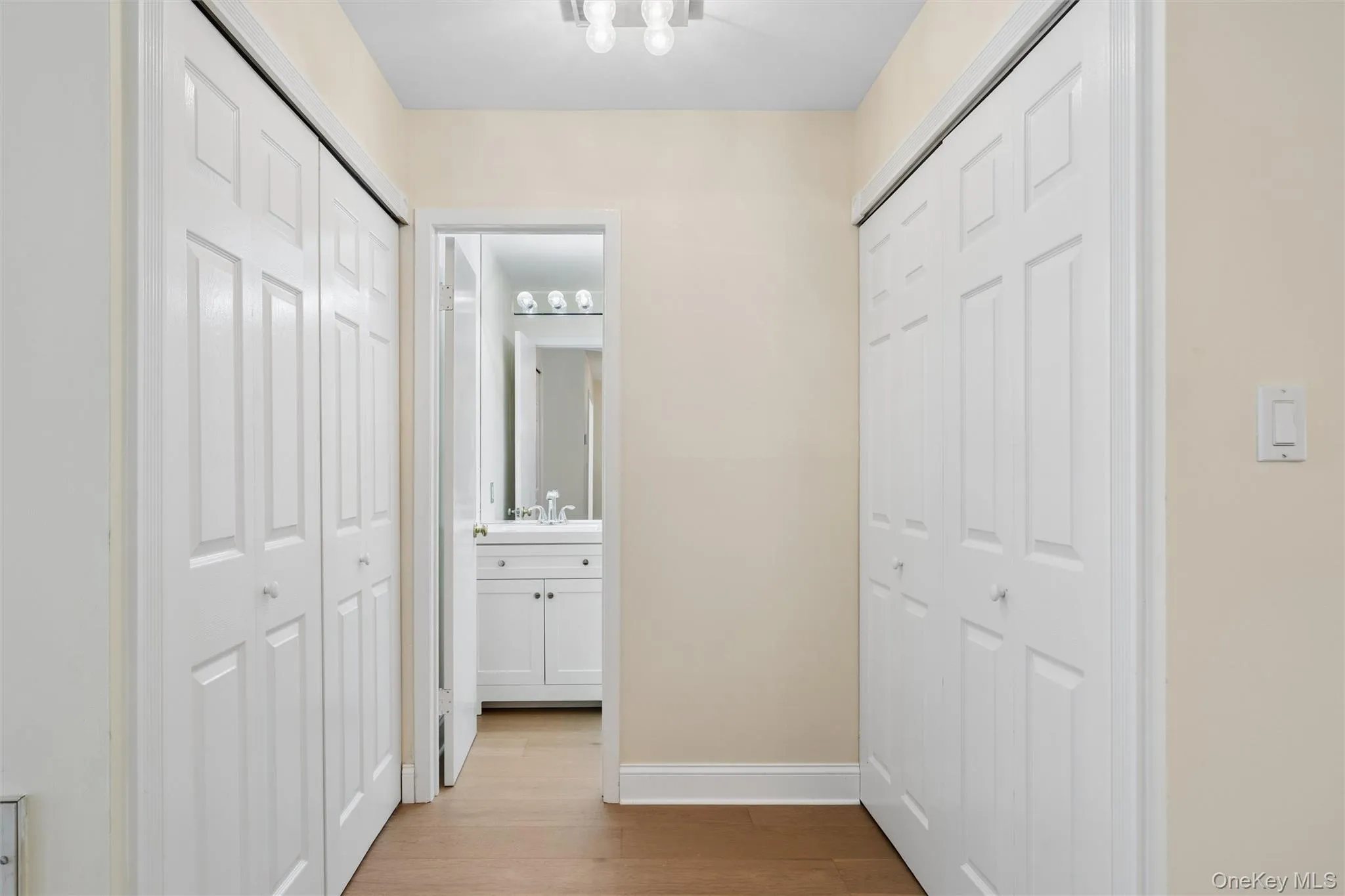 87 Northgate Circle, Huntington, NY, 3 Bedrooms Bedrooms, 6 Rooms Rooms,2 BathroomsBathrooms,Residential,For Rent,Northgate,0,1058570 87 Northgate Circle, Huntington, NY, 3 Bedrooms Bedrooms, 6 Rooms Rooms,2 BathroomsBathrooms,Residential,For Rent,Northgate,0,1058570