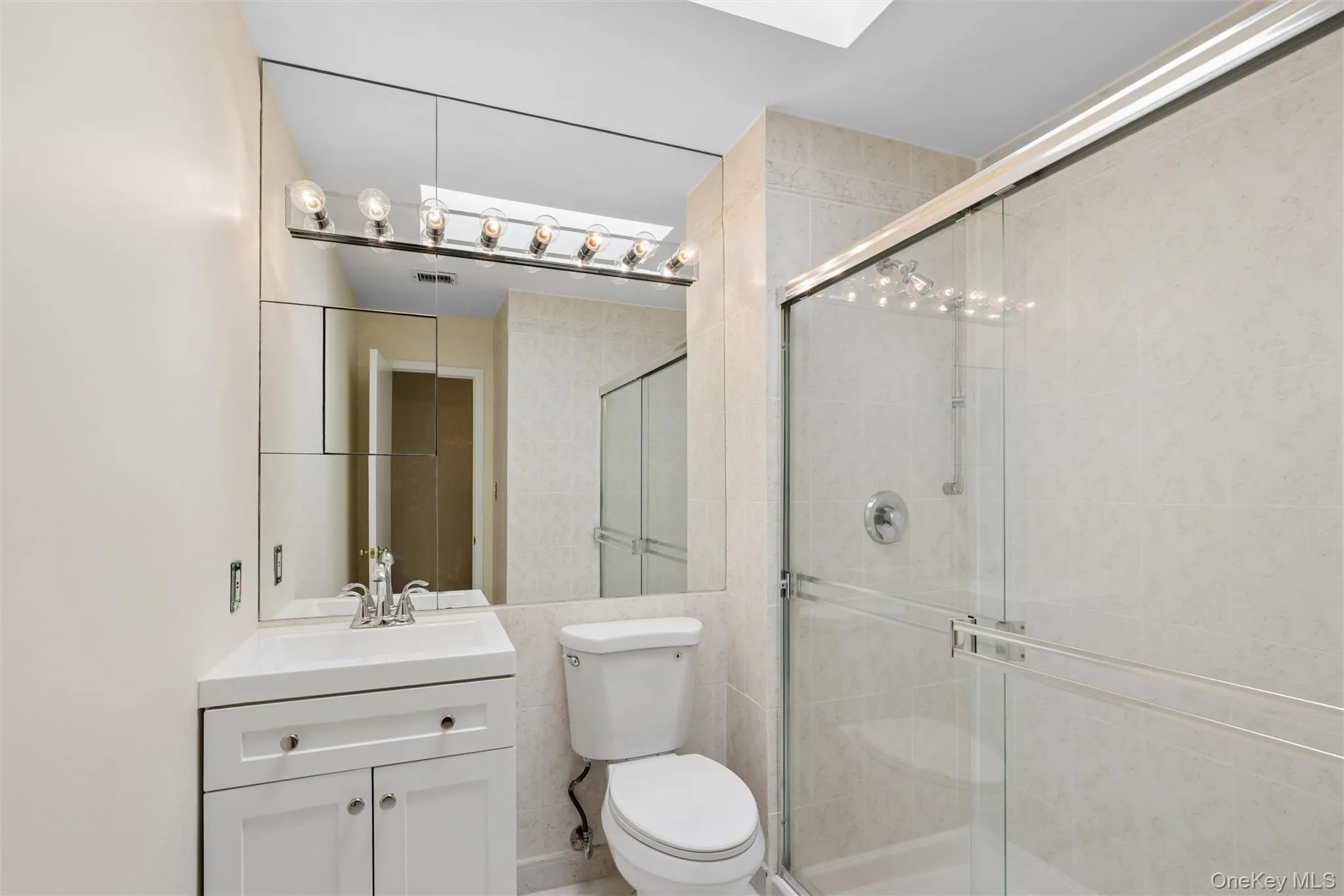 87 Northgate Circle, Huntington, NY, 3 Bedrooms Bedrooms, 6 Rooms Rooms,2 BathroomsBathrooms,Residential,For Rent,Northgate,0,1058570 87 Northgate Circle, Huntington, NY, 3 Bedrooms Bedrooms, 6 Rooms Rooms,2 BathroomsBathrooms,Residential,For Rent,Northgate,0,1058570