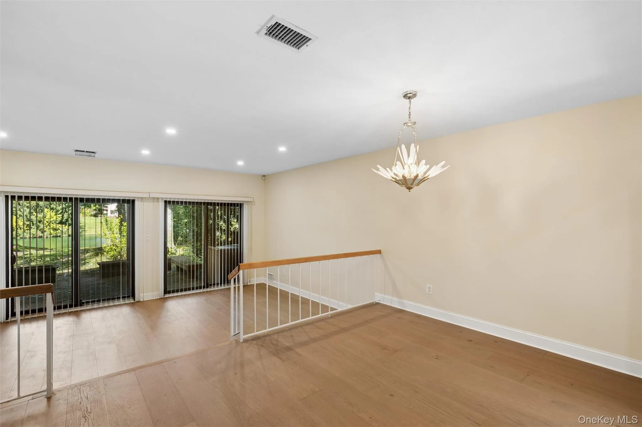 87 Northgate Circle, Huntington, NY, 3 Bedrooms Bedrooms, 6 Rooms Rooms,2 BathroomsBathrooms,Residential,For Rent,Northgate,0,1058570 87 Northgate Circle, Huntington, NY, 3 Bedrooms Bedrooms, 6 Rooms Rooms,2 BathroomsBathrooms,Residential,For Rent,Northgate,0,1058570