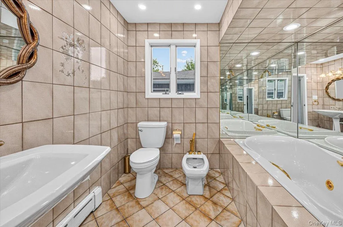 60 Lake Shore Dr 60 Lake Shore Dr