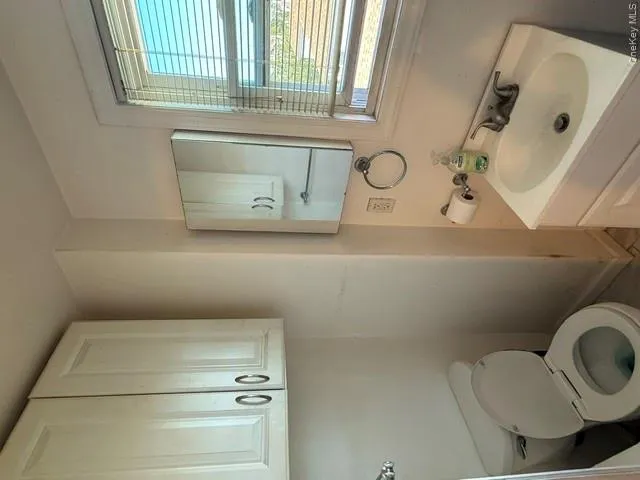 103 Noel Road, New York, NY, 3 Bedrooms Bedrooms, 6 Rooms Rooms,2 BathroomsBathrooms,Residential,For Rent,Noel,0,1058575 103 Noel Road, New York, NY, 3 Bedrooms Bedrooms, 6 Rooms Rooms,2 BathroomsBathrooms,Residential,For Rent,Noel,0,1058575
