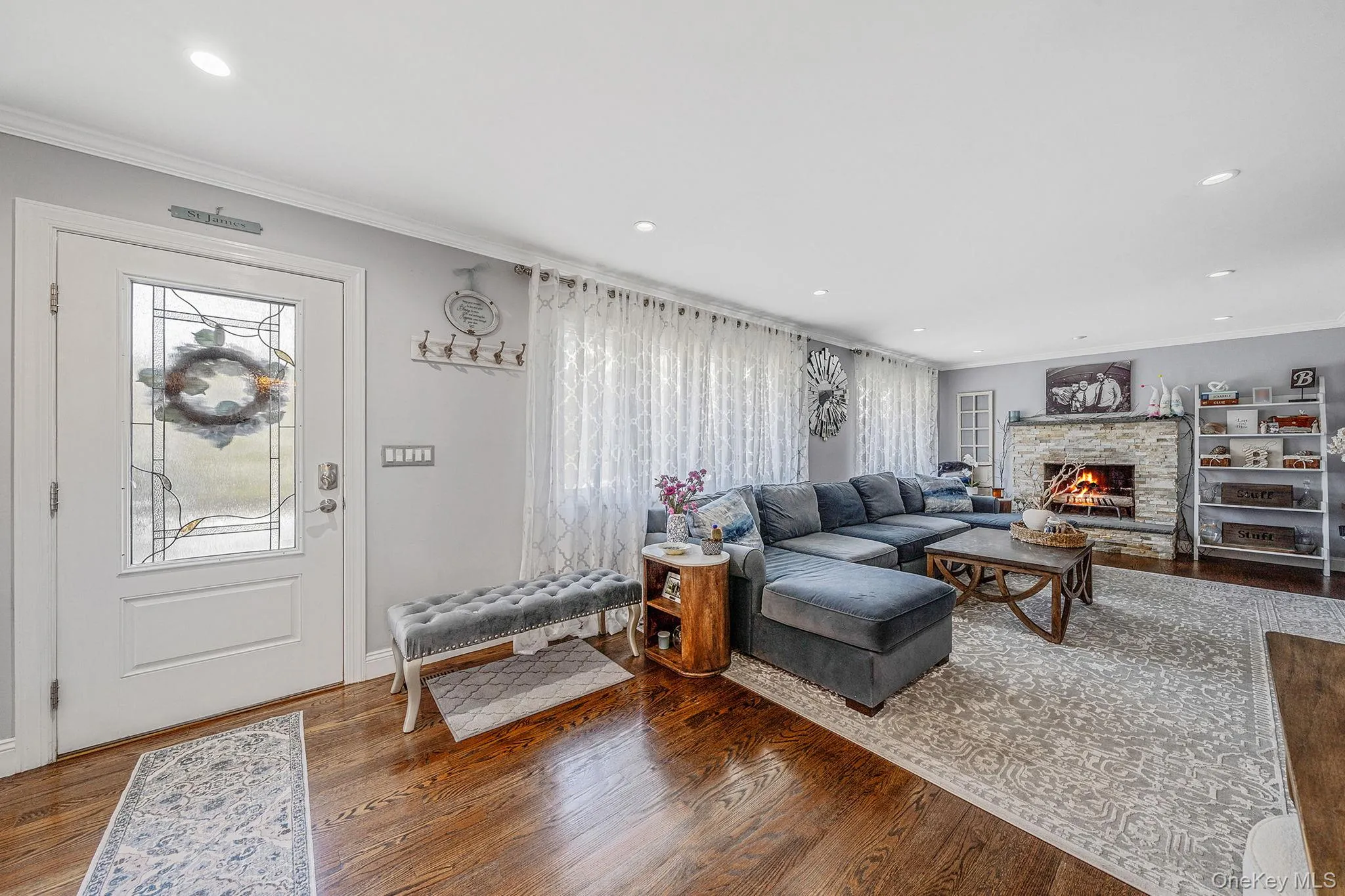 296 Moriches Road, Smithtown, NY, 3 Bedrooms Bedrooms, 6 Rooms Rooms,3 BathroomsBathrooms,Residential,For Rent,Moriches,0,1058587 296 Moriches Road, Smithtown, NY, 3 Bedrooms Bedrooms, 6 Rooms Rooms,3 BathroomsBathrooms,Residential,For Rent,Moriches,0,1058587