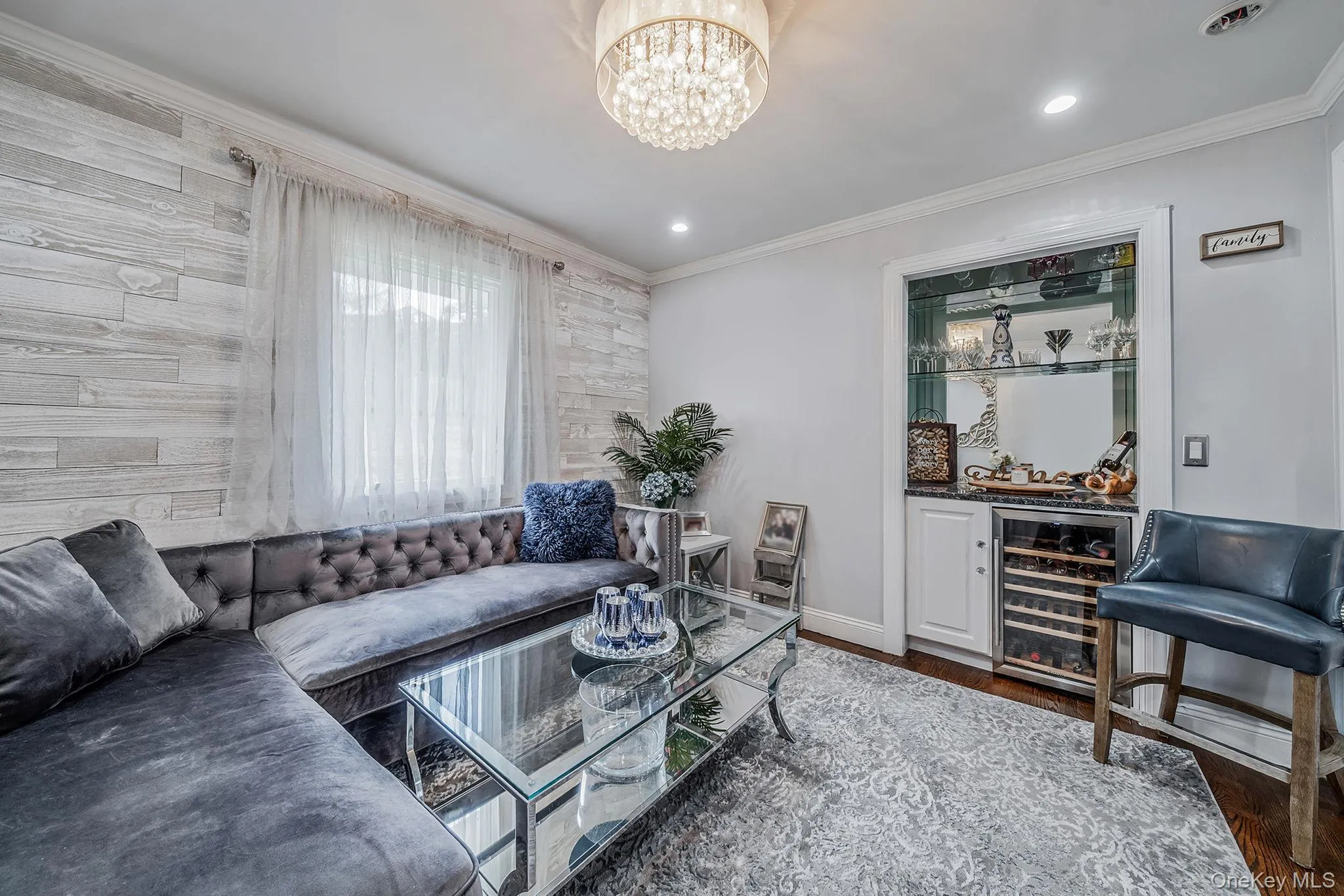 296 Moriches Road, Smithtown, NY, 3 Bedrooms Bedrooms, 6 Rooms Rooms,3 BathroomsBathrooms,Residential,For Rent,Moriches,0,1058587 296 Moriches Road, Smithtown, NY, 3 Bedrooms Bedrooms, 6 Rooms Rooms,3 BathroomsBathrooms,Residential,For Rent,Moriches,0,1058587