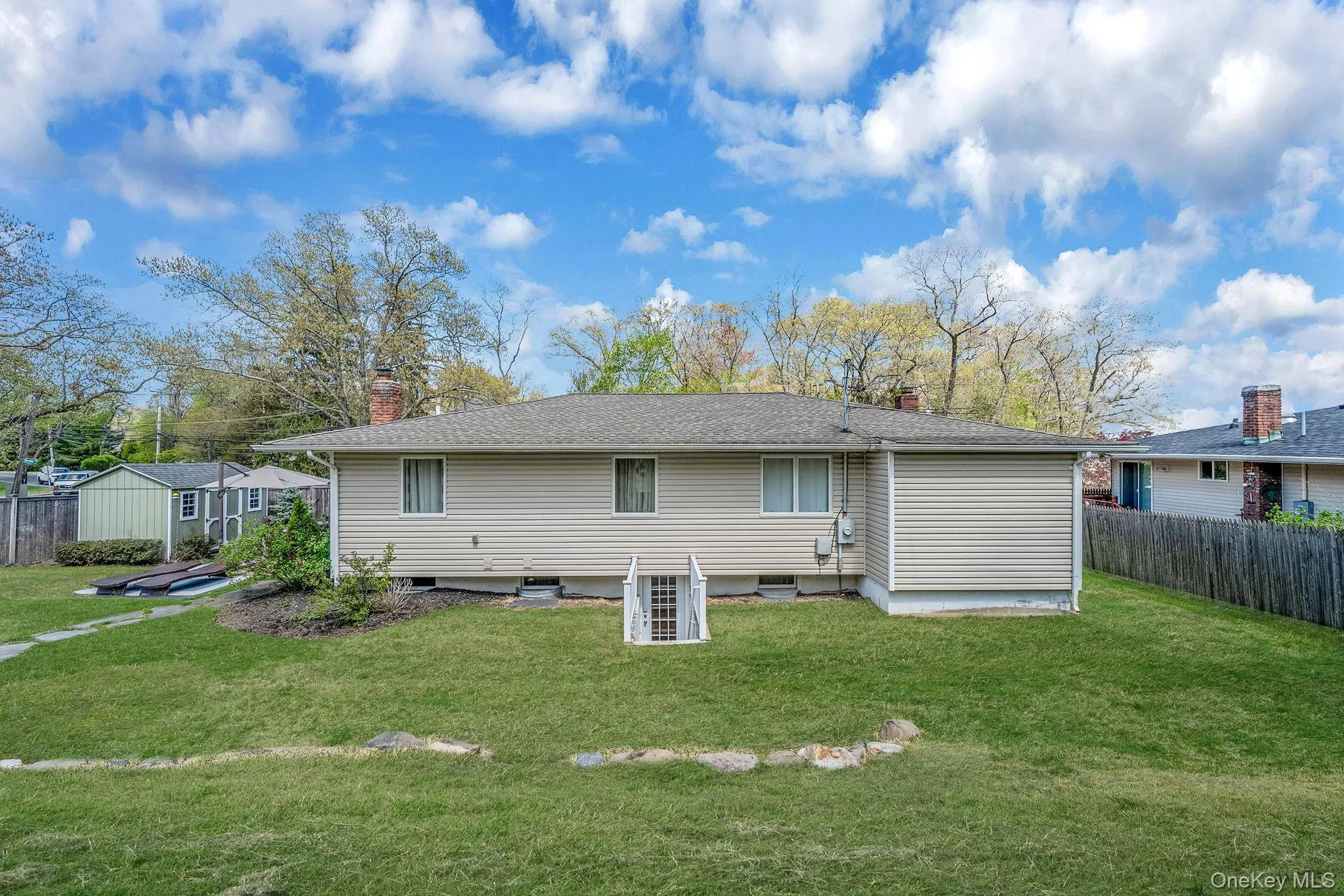 296 Moriches Road, Smithtown, NY, 3 Bedrooms Bedrooms, 6 Rooms Rooms,3 BathroomsBathrooms,Residential,For Rent,Moriches,0,1058587 296 Moriches Road, Smithtown, NY, 3 Bedrooms Bedrooms, 6 Rooms Rooms,3 BathroomsBathrooms,Residential,For Rent,Moriches,0,1058587
