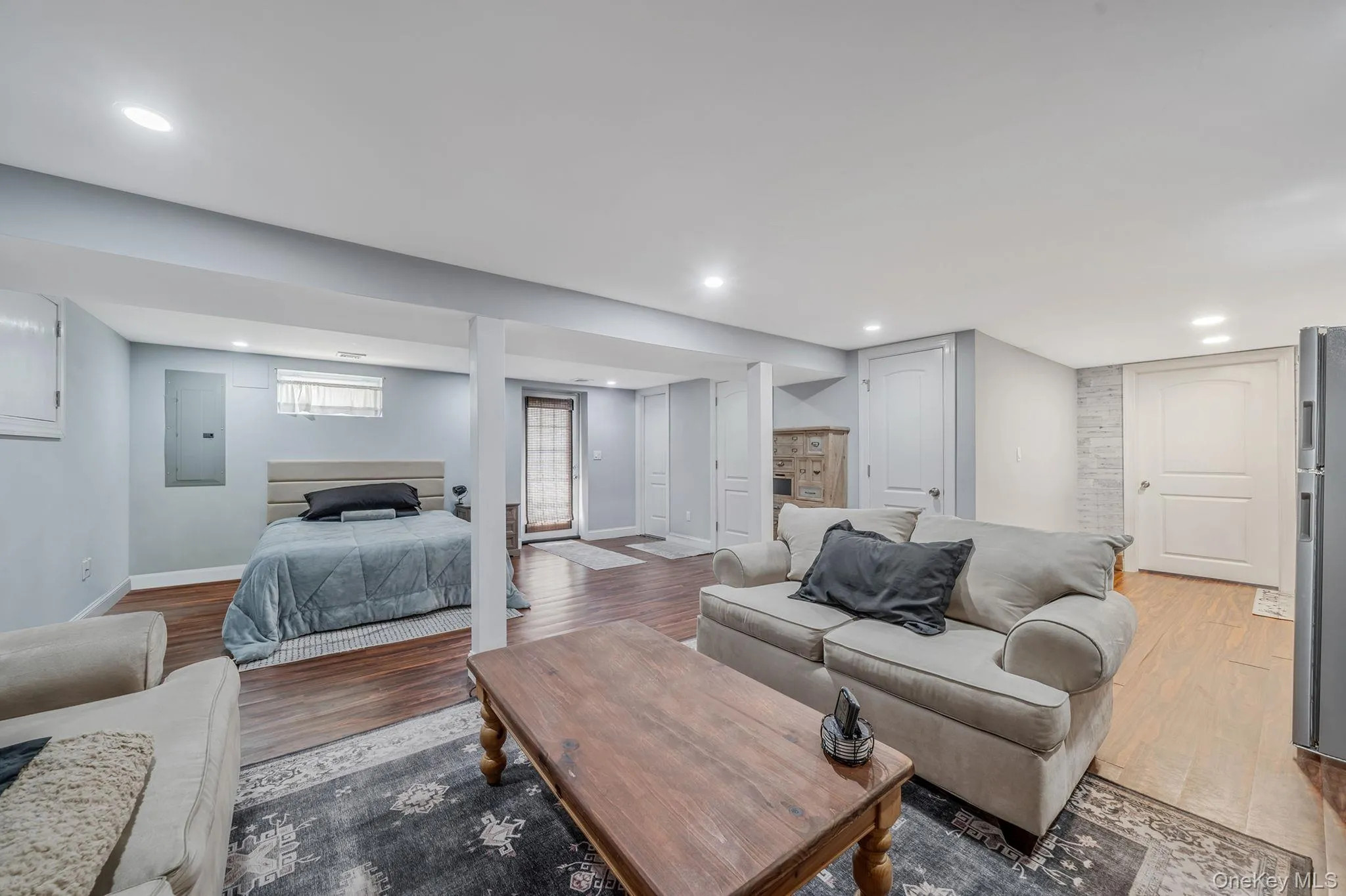 296 Moriches Road, Smithtown, NY, 3 Bedrooms Bedrooms, 6 Rooms Rooms,3 BathroomsBathrooms,Residential,For Rent,Moriches,0,1058587 296 Moriches Road, Smithtown, NY, 3 Bedrooms Bedrooms, 6 Rooms Rooms,3 BathroomsBathrooms,Residential,For Rent,Moriches,0,1058587