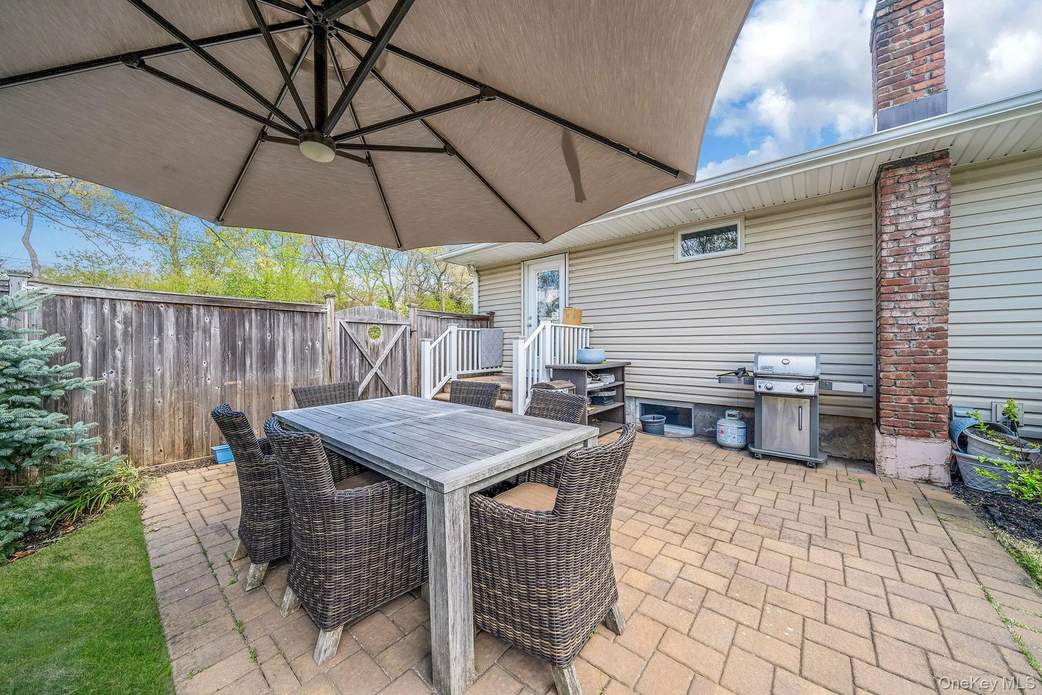 296 Moriches Road, Smithtown, NY, 3 Bedrooms Bedrooms, 6 Rooms Rooms,3 BathroomsBathrooms,Residential,For Rent,Moriches,0,1058587 296 Moriches Road, Smithtown, NY, 3 Bedrooms Bedrooms, 6 Rooms Rooms,3 BathroomsBathrooms,Residential,For Rent,Moriches,0,1058587