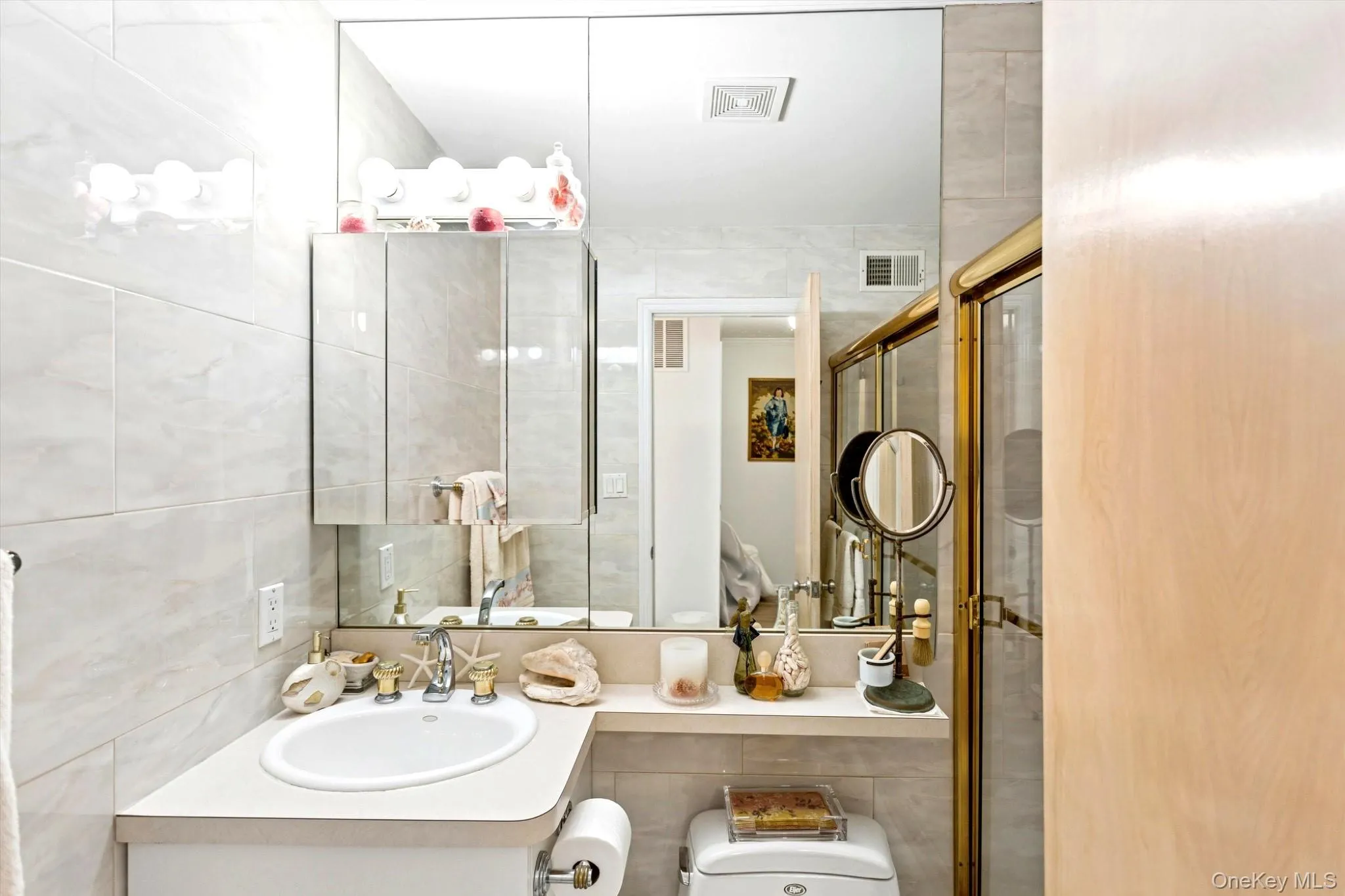 412 Oceanfront, Long Beach, NY, 3 Bedrooms Bedrooms, 7 Rooms Rooms,3 BathroomsBathrooms,Residential,For Rent,Oceanfront,0,1058588 412 Oceanfront, Long Beach, NY, 3 Bedrooms Bedrooms, 7 Rooms Rooms,3 BathroomsBathrooms,Residential,For Rent,Oceanfront,0,1058588