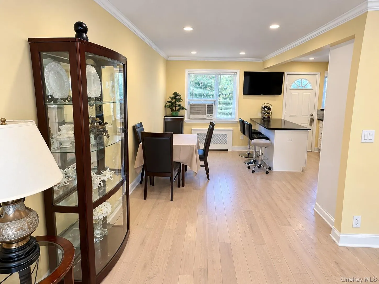 14-82 212 Street, New York, NY, 2 Bedrooms Bedrooms, 5 Rooms Rooms,1 BathroomBathrooms,Residential,For Rent,212,0,1058589 14-82 212 Street, New York, NY, 2 Bedrooms Bedrooms, 5 Rooms Rooms,1 BathroomBathrooms,Residential,For Rent,212,0,1058589