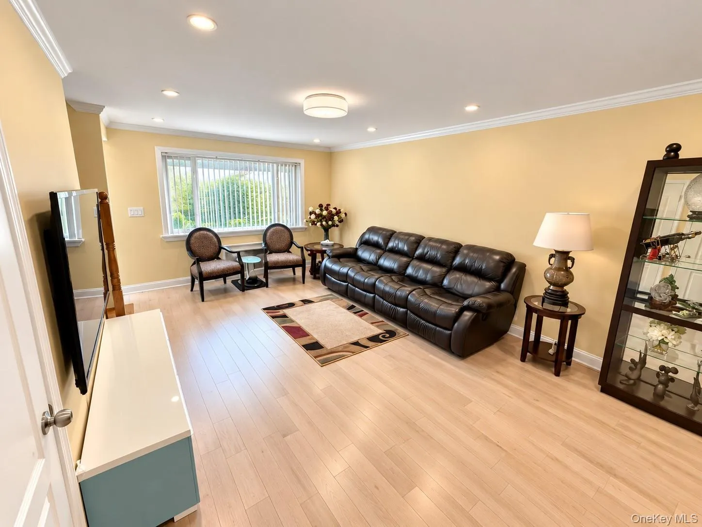 14-82 212 Street, New York, NY, 2 Bedrooms Bedrooms, 5 Rooms Rooms,1 BathroomBathrooms,Residential,For Rent,212,0,1058589 14-82 212 Street, New York, NY, 2 Bedrooms Bedrooms, 5 Rooms Rooms,1 BathroomBathrooms,Residential,For Rent,212,0,1058589