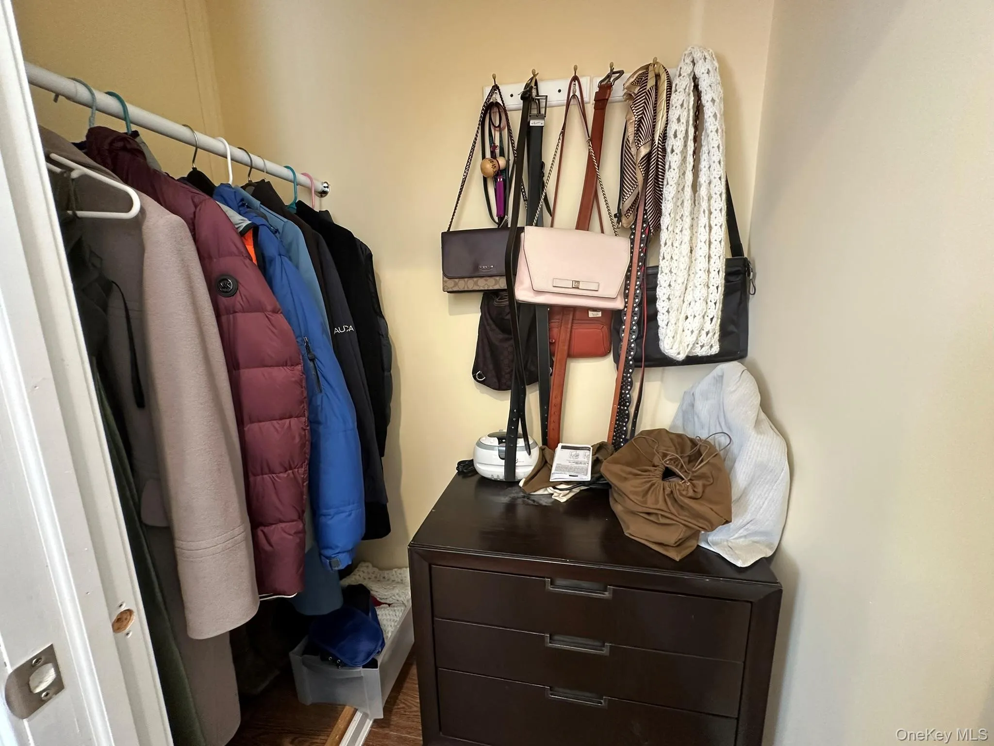 14-82 212 Street, New York, NY, 2 Bedrooms Bedrooms, 5 Rooms Rooms,1 BathroomBathrooms,Residential,For Rent,212,0,1058589 14-82 212 Street, New York, NY, 2 Bedrooms Bedrooms, 5 Rooms Rooms,1 BathroomBathrooms,Residential,For Rent,212,0,1058589