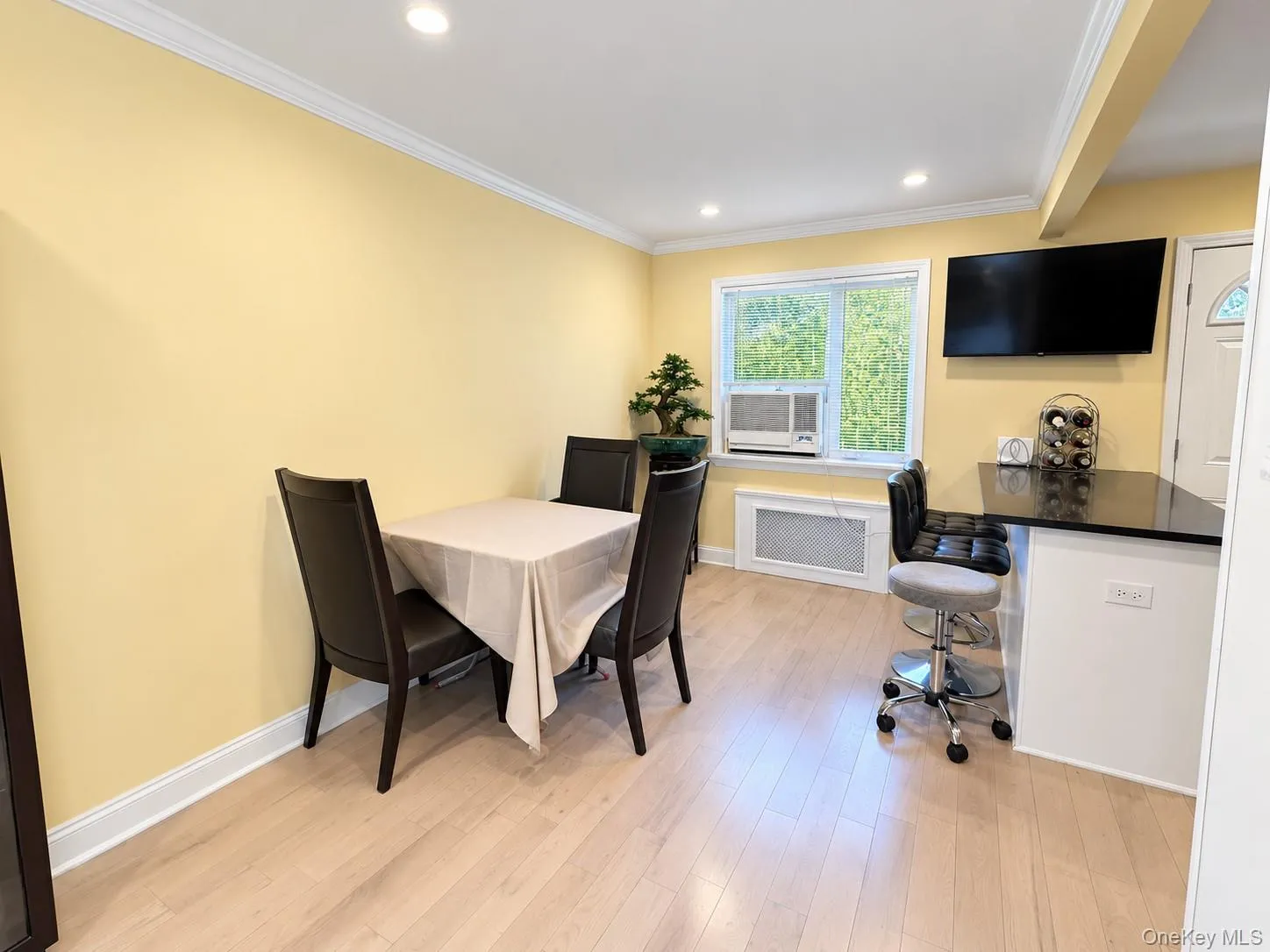 14-82 212 Street, New York, NY, 2 Bedrooms Bedrooms, 5 Rooms Rooms,1 BathroomBathrooms,Residential,For Rent,212,0,1058589 14-82 212 Street, New York, NY, 2 Bedrooms Bedrooms, 5 Rooms Rooms,1 BathroomBathrooms,Residential,For Rent,212,0,1058589