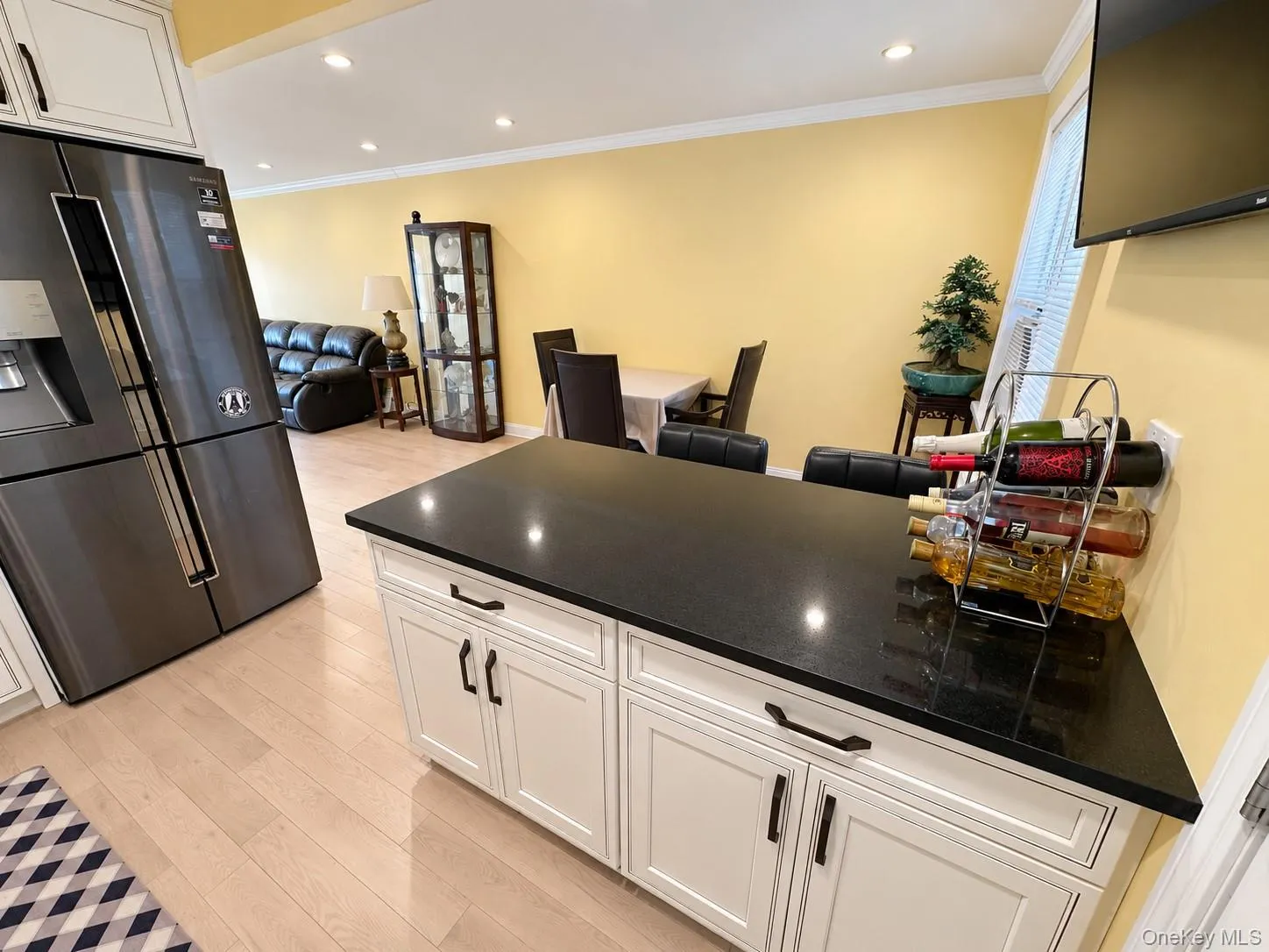14-82 212 Street, New York, NY, 2 Bedrooms Bedrooms, 5 Rooms Rooms,1 BathroomBathrooms,Residential,For Rent,212,0,1058589 14-82 212 Street, New York, NY, 2 Bedrooms Bedrooms, 5 Rooms Rooms,1 BathroomBathrooms,Residential,For Rent,212,0,1058589