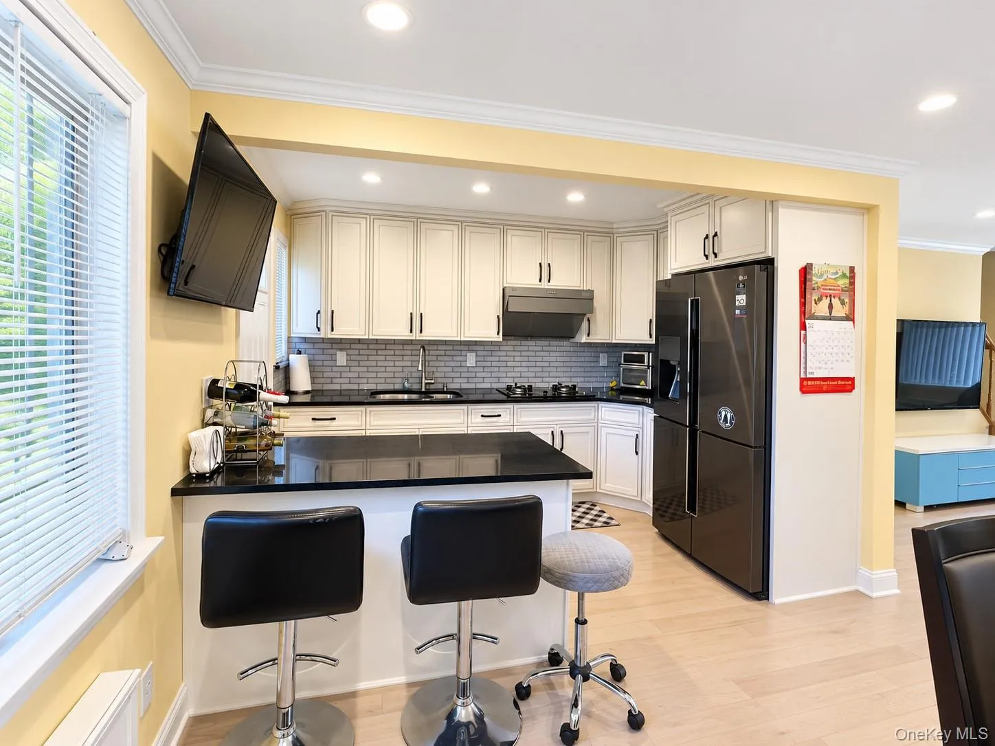 14-82 212 Street, New York, NY, 2 Bedrooms Bedrooms, 5 Rooms Rooms,1 BathroomBathrooms,Residential,For Rent,212,0,1058589 14-82 212 Street, New York, NY, 2 Bedrooms Bedrooms, 5 Rooms Rooms,1 BathroomBathrooms,Residential,For Rent,212,0,1058589