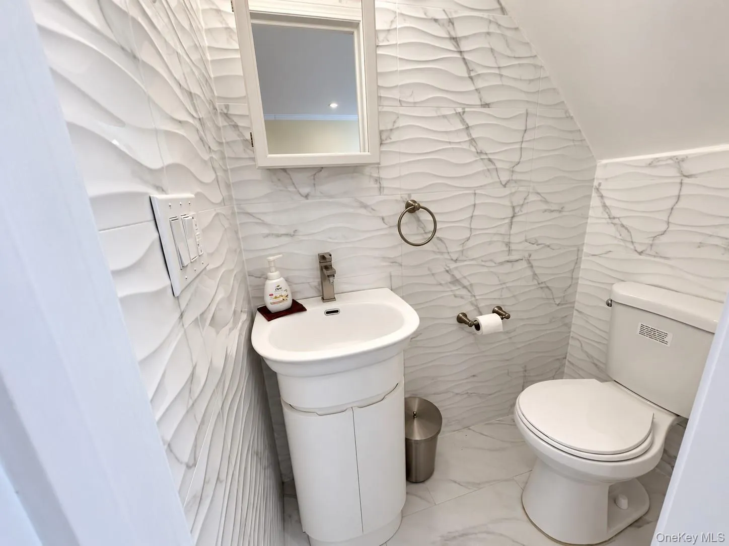 14-82 212 Street, New York, NY, 2 Bedrooms Bedrooms, 5 Rooms Rooms,1 BathroomBathrooms,Residential,For Rent,212,0,1058589 14-82 212 Street, New York, NY, 2 Bedrooms Bedrooms, 5 Rooms Rooms,1 BathroomBathrooms,Residential,For Rent,212,0,1058589