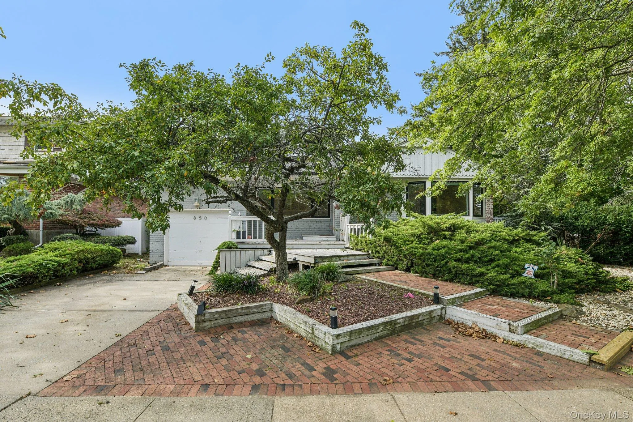850 Oliver Street, Hempstead, NY, 5 Bedrooms Bedrooms, 9 Rooms Rooms,3 BathroomsBathrooms,Residential,For Rent,Oliver,0,1058593 850 Oliver Street, Hempstead, NY, 5 Bedrooms Bedrooms, 9 Rooms Rooms,3 BathroomsBathrooms,Residential,For Rent,Oliver,0,1058593